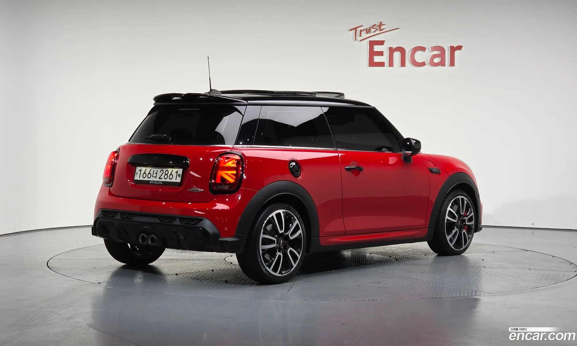 Mini Cooper S 2023 WMW81DH09P2T54770 — 11