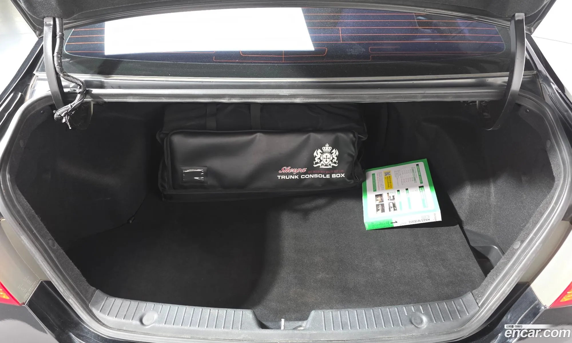 Hyundai YF Sonata 2010 — 19