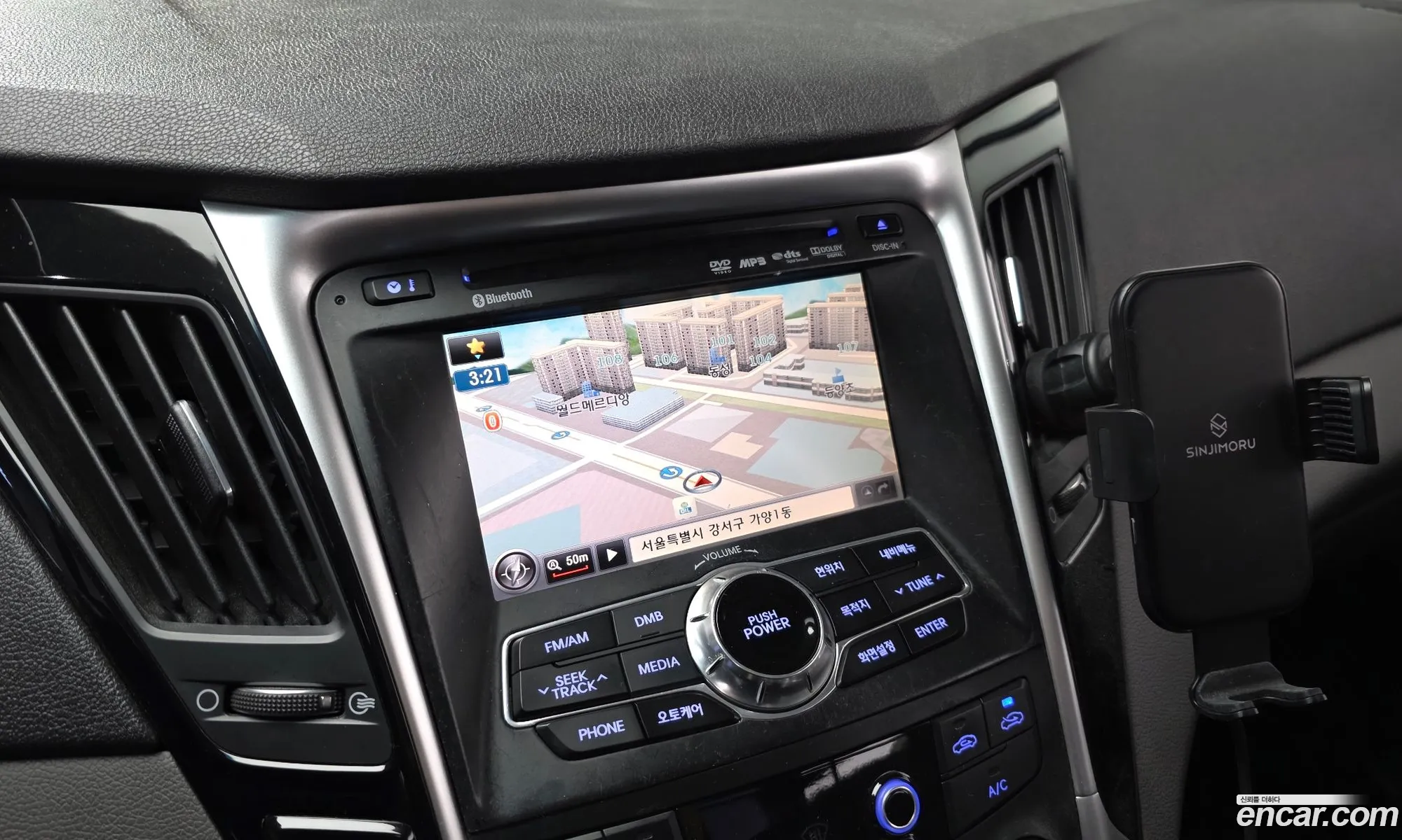 Hyundai YF Sonata 2010 — 2