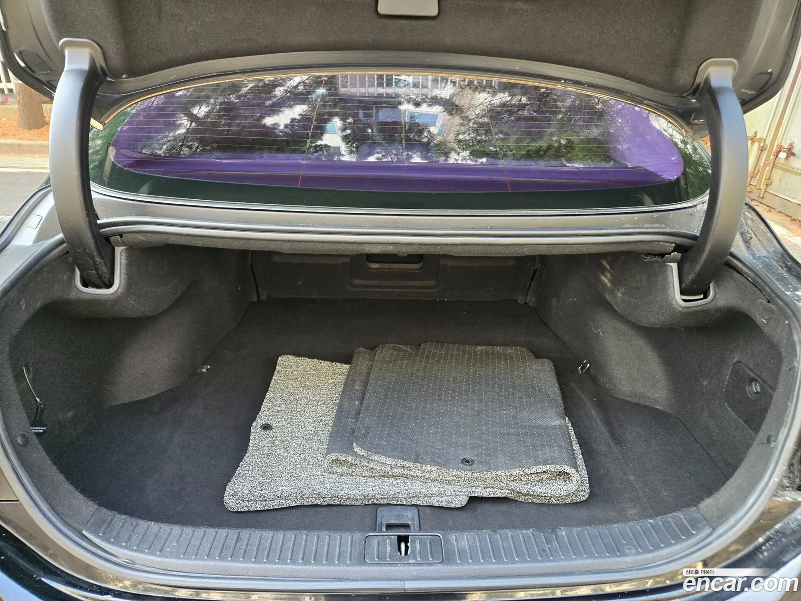 Kia K9 2012 — 17