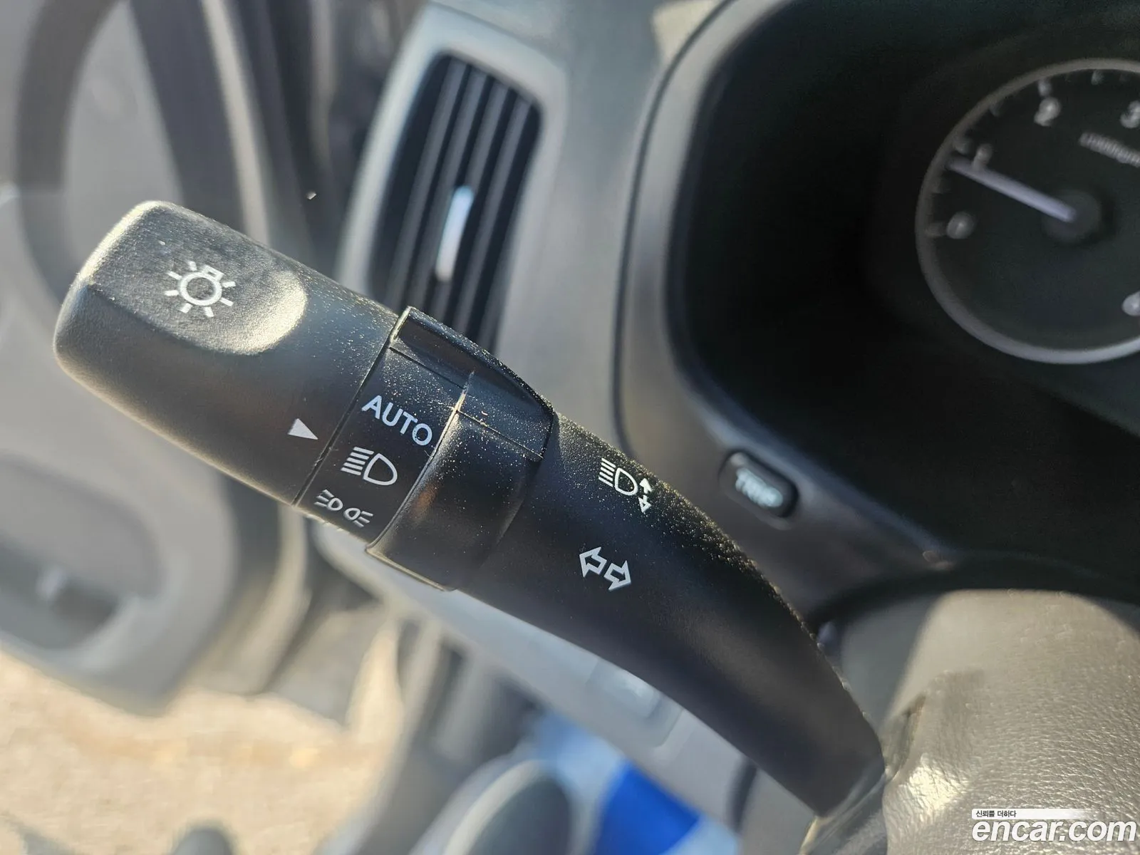 Hyundai Grand Starex 2020 — 18