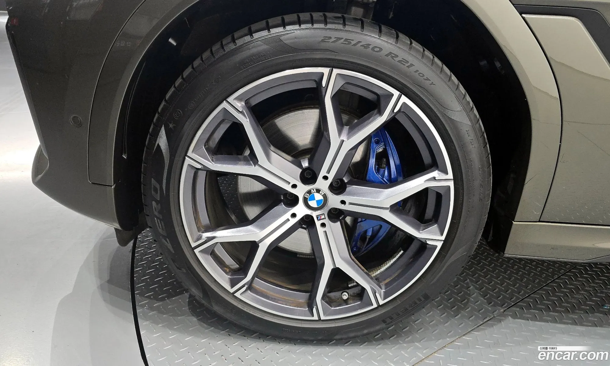 BMW X6 2022 — 10
