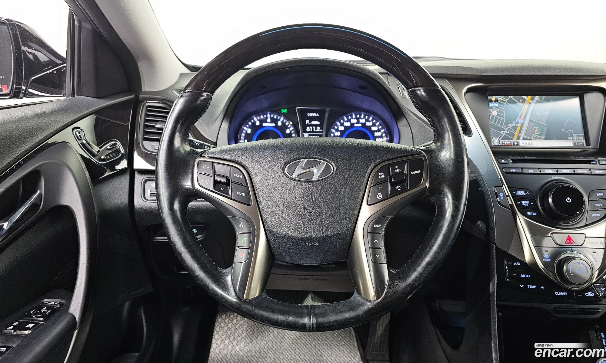 Hyundai Grandeur HG 2012 — 14