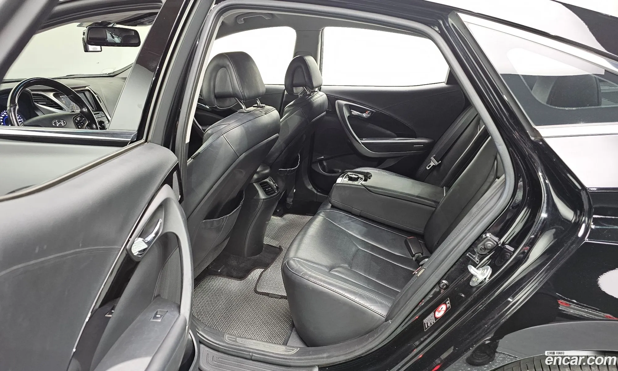 Hyundai Grandeur HG 2012 — 3