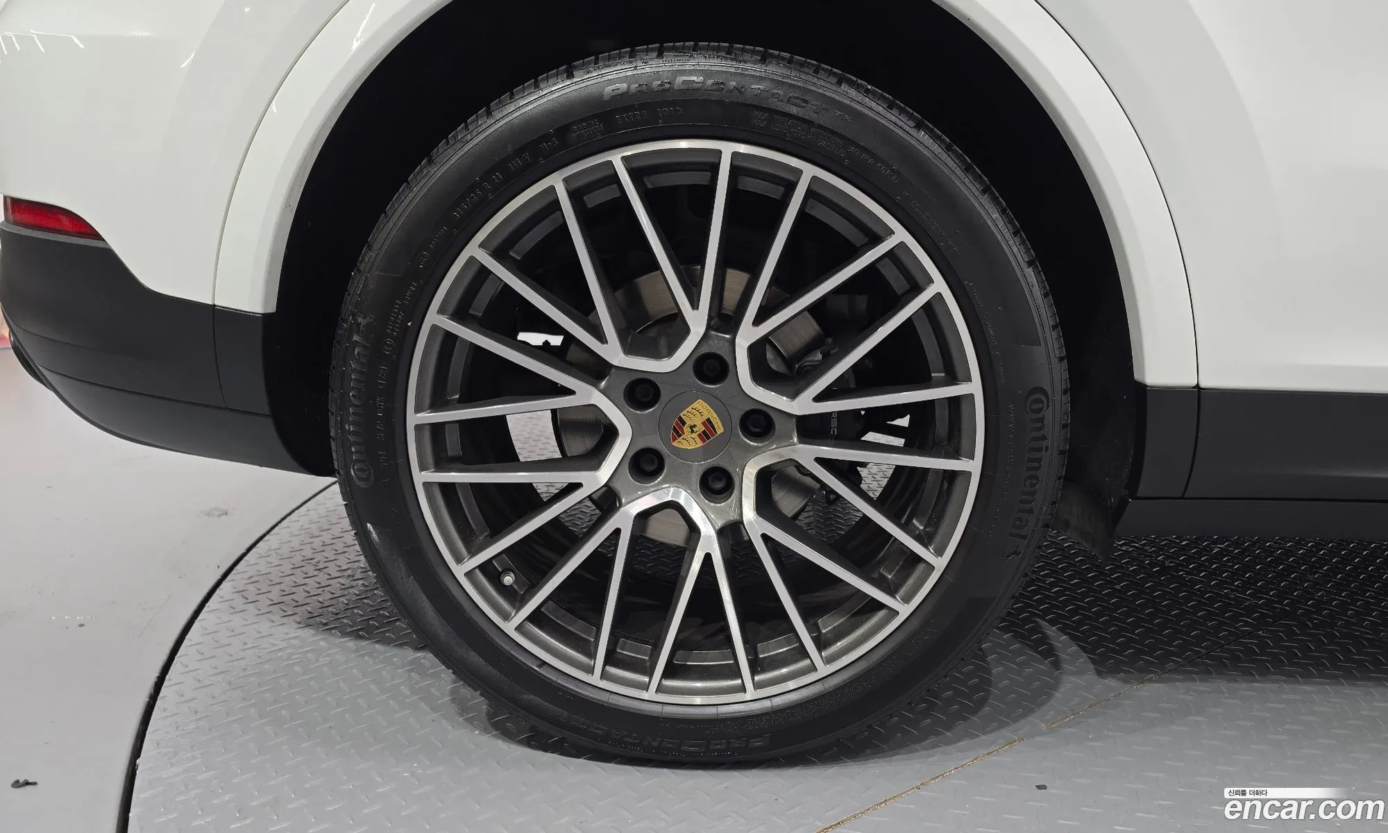 Porsche Cayenne 2021 WP1BA29Y8MDA66061 — 17