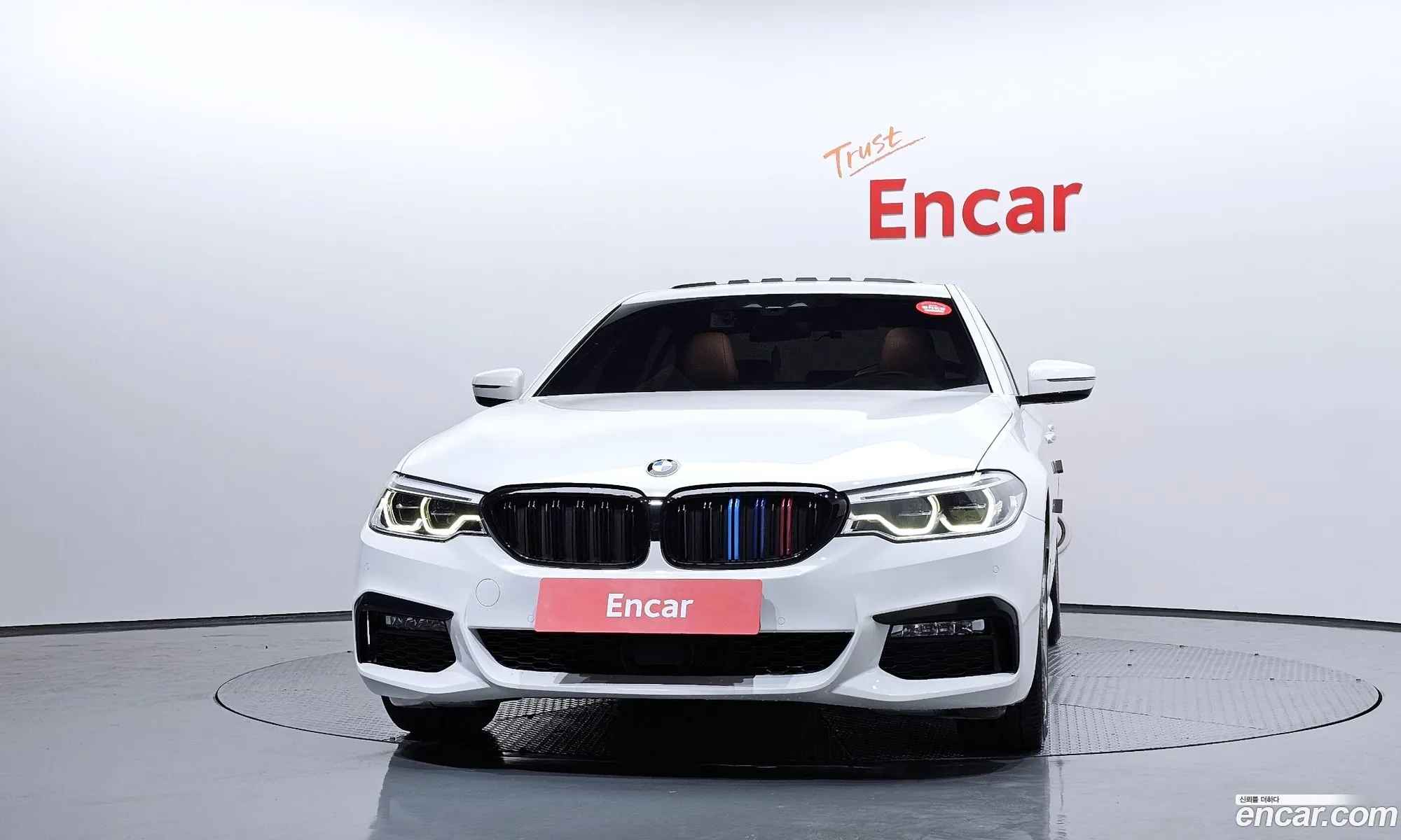 BMW 5 Series 2018 WBAJD3101JG970583 — 8