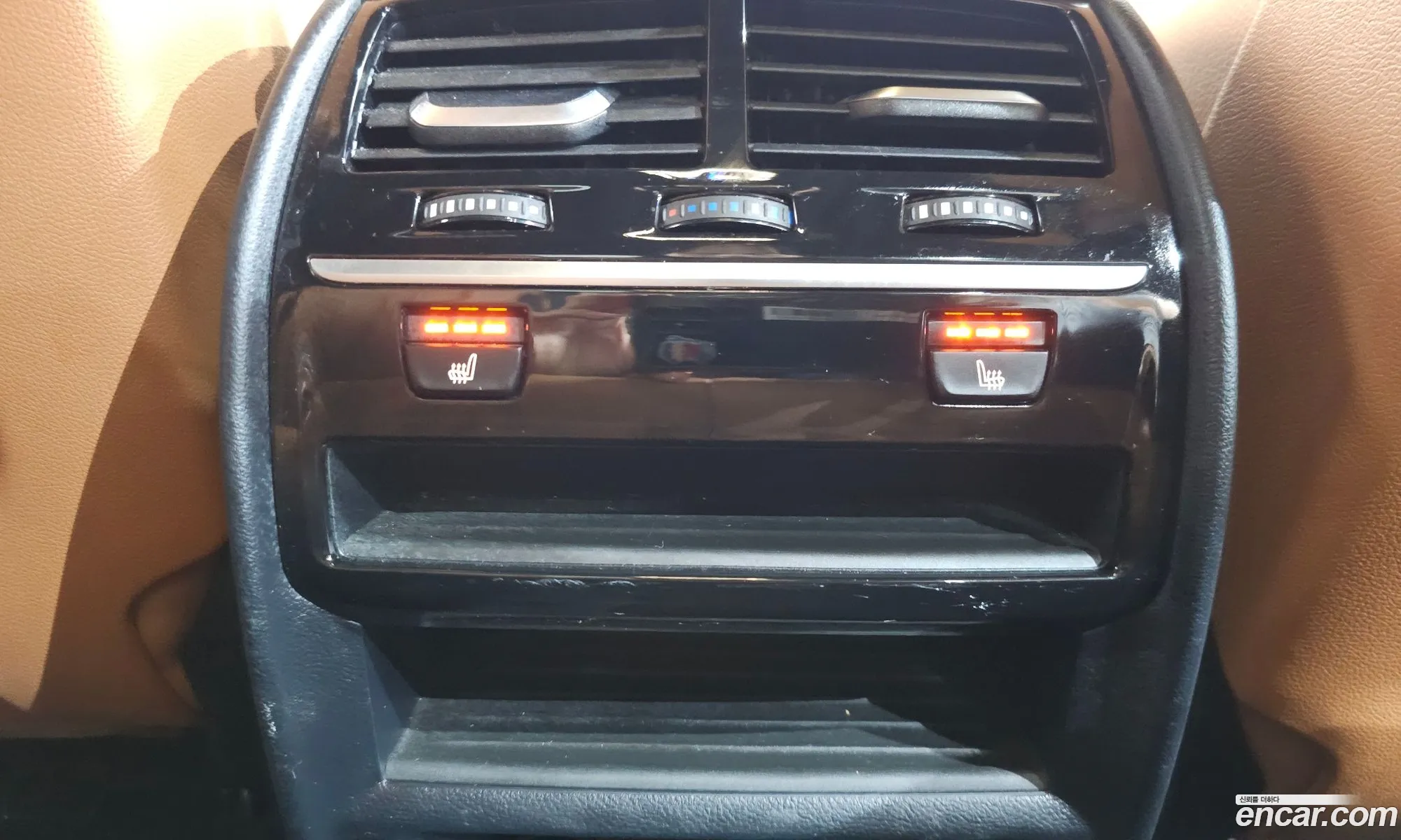 BMW 5 Series 2018 WBAJD3101JG970583 — 13