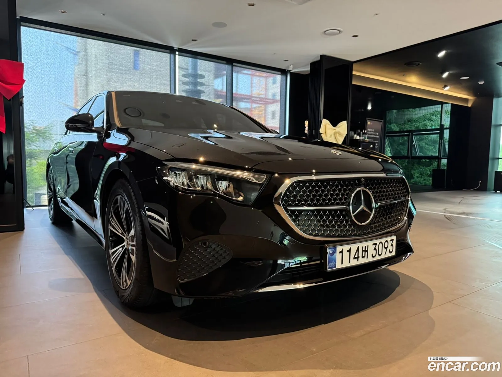 Mercedes-Benz E-Class W214 2025 — 15