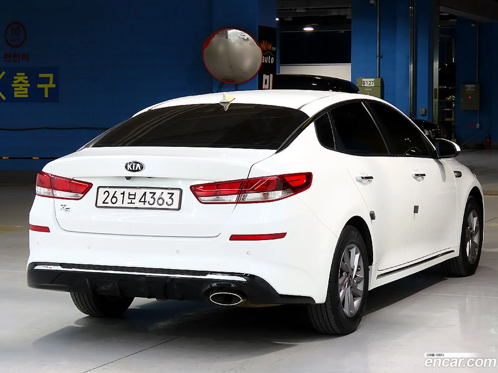 Kia K5 2018 — 17