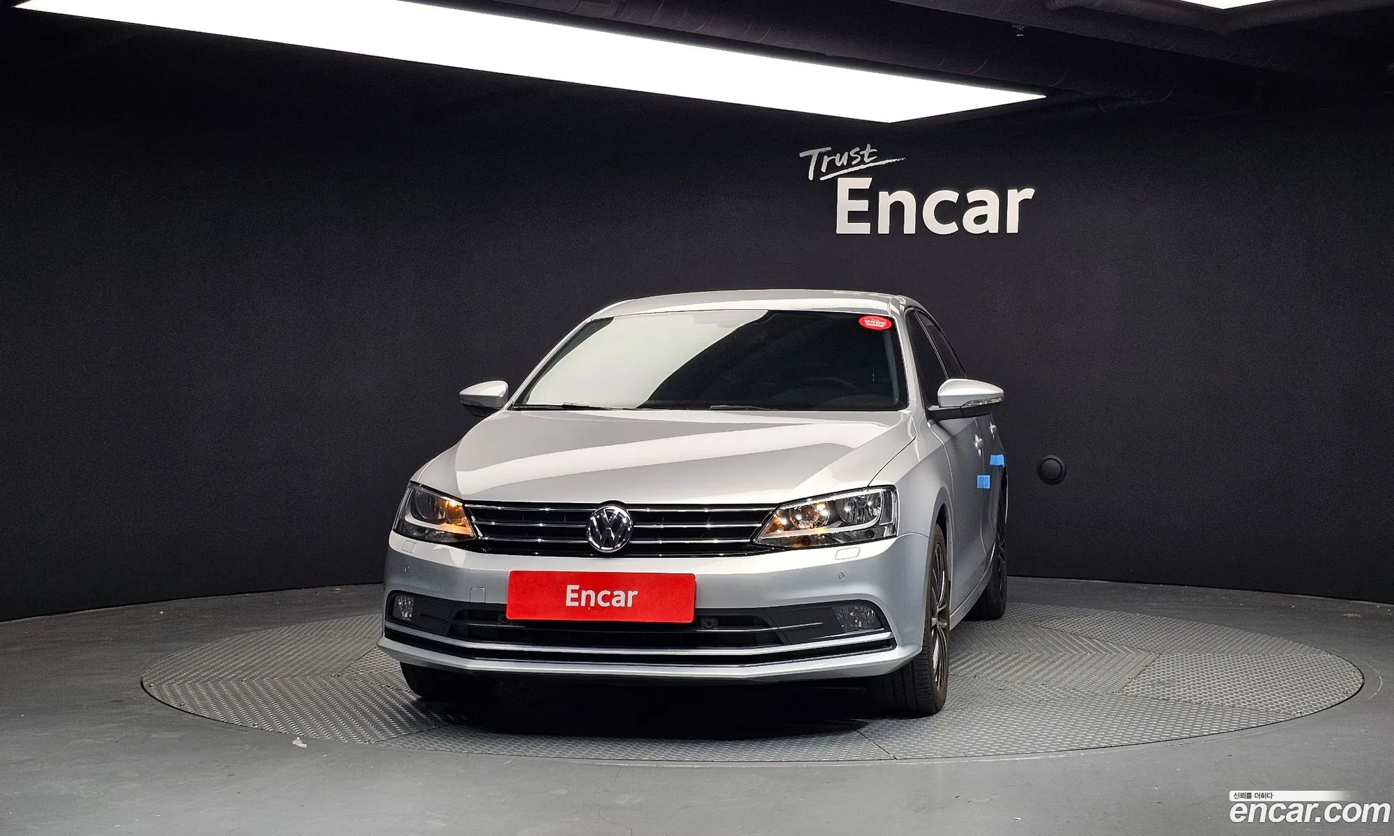 Volkswagen Jetta 2015 — 10