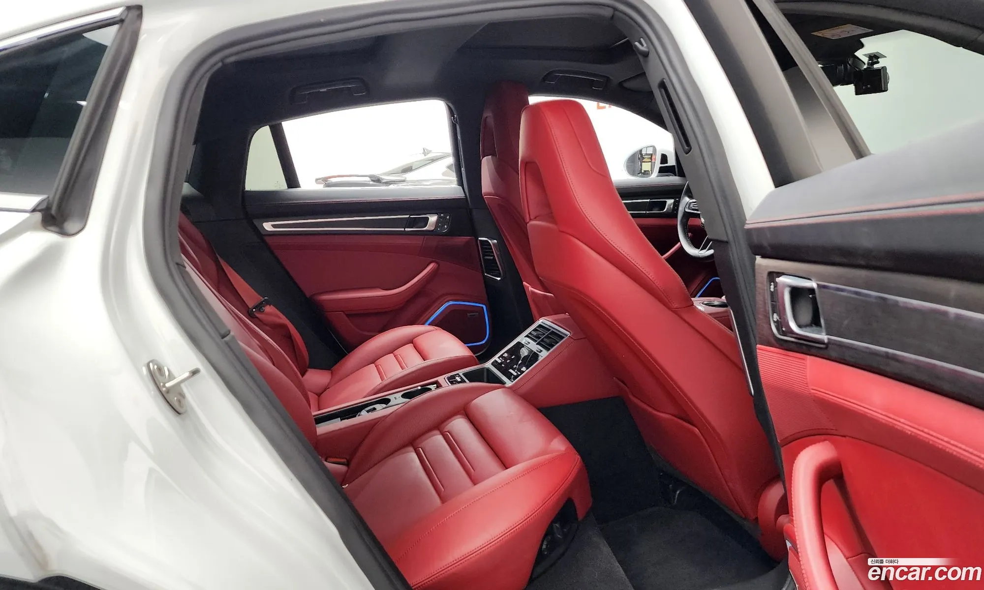 Porsche Panamera 2023 — 16