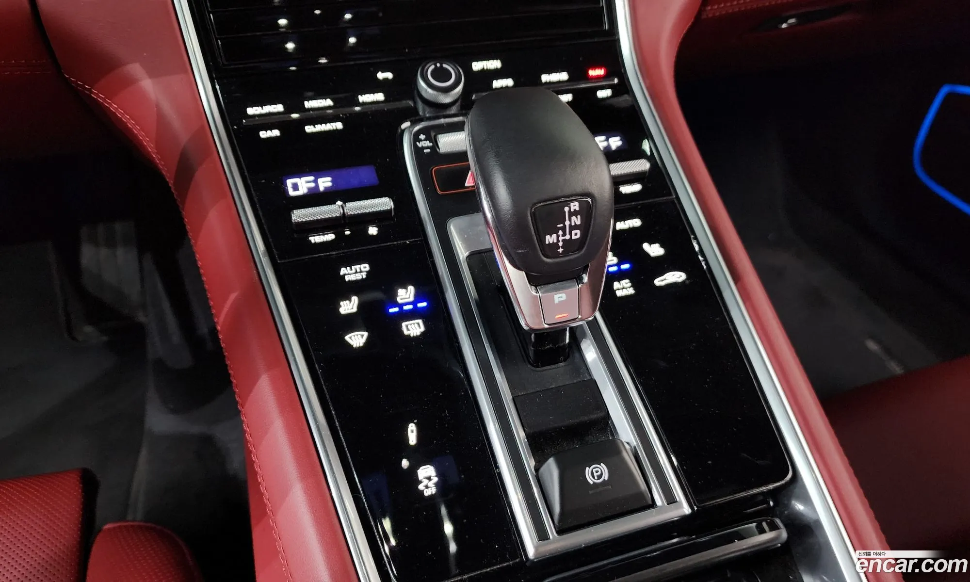 Porsche Panamera 2023 — 4