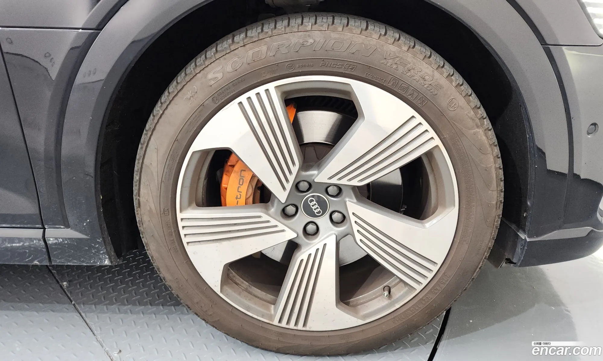 Audi e-tron 2021 11111111111111111 — 5