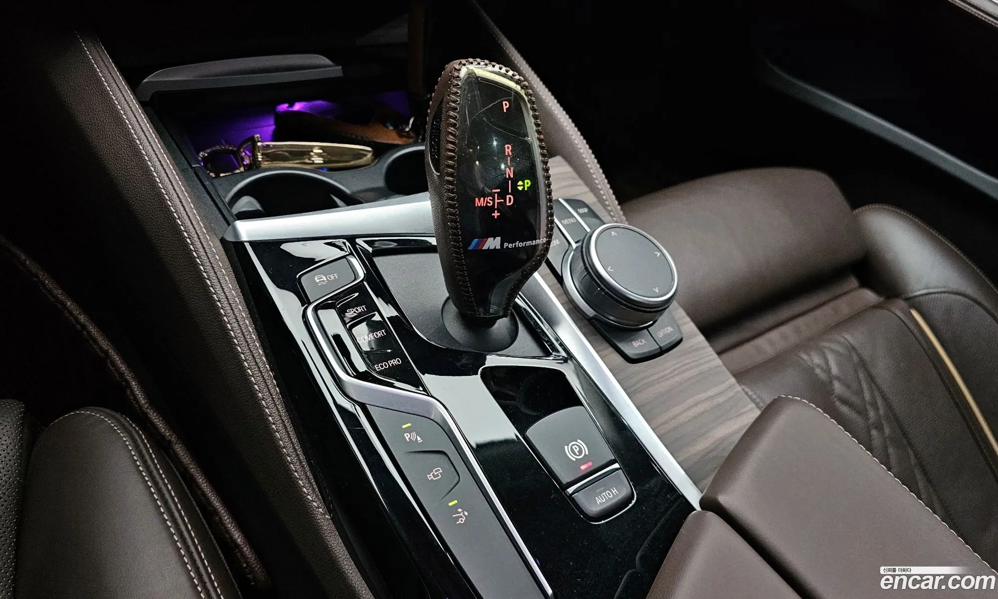 BMW 6 Series GT 2019 — 18