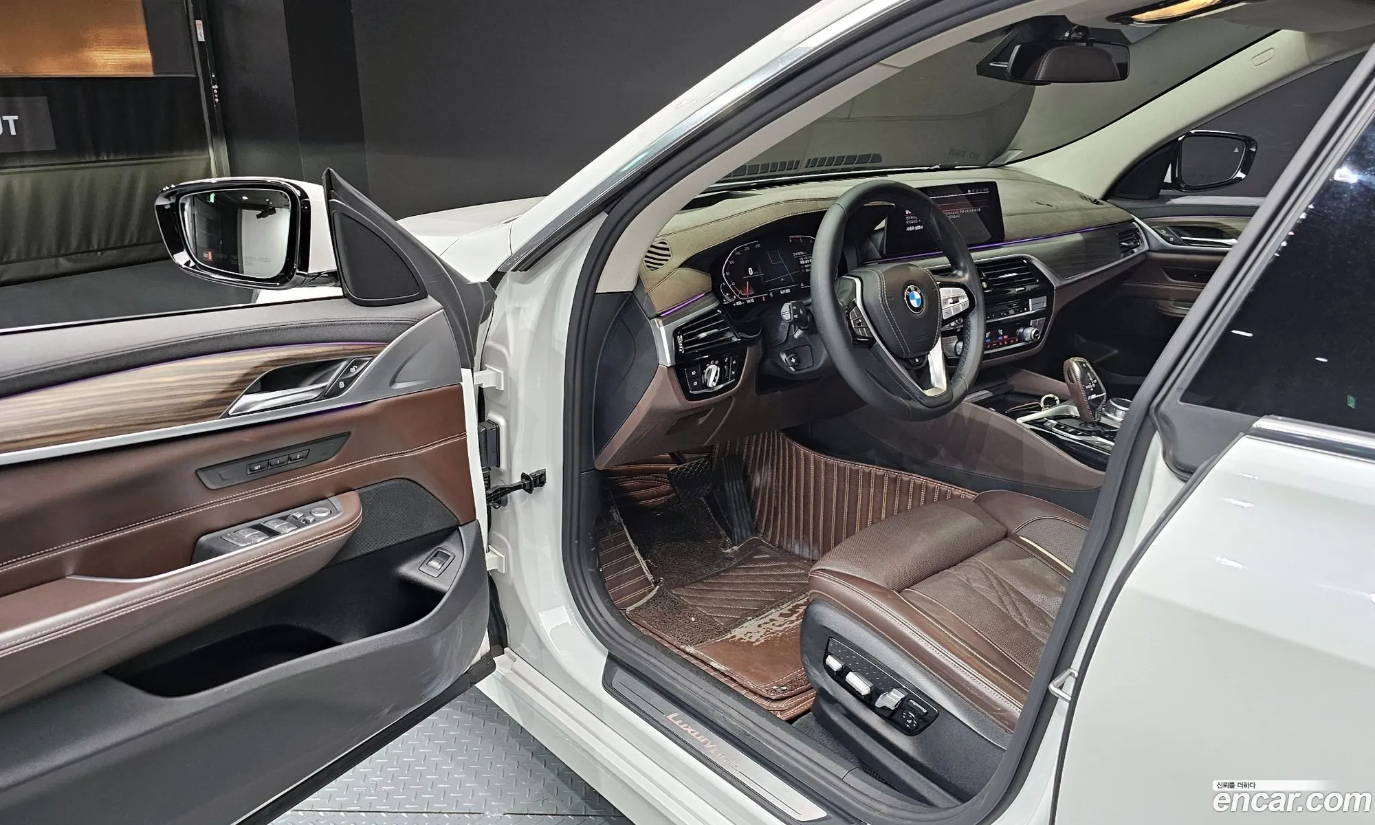 BMW 6 Series GT 2019 — 16