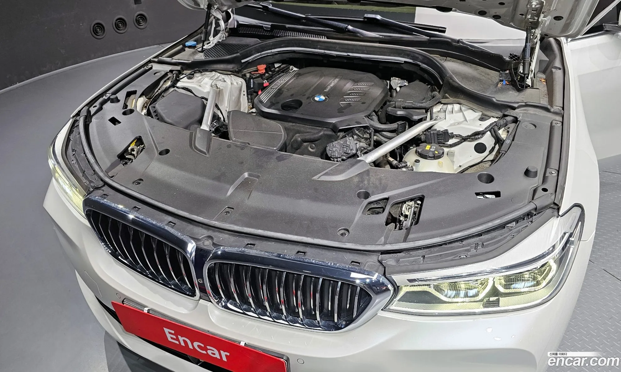 BMW 6 Series GT 2019 — 7