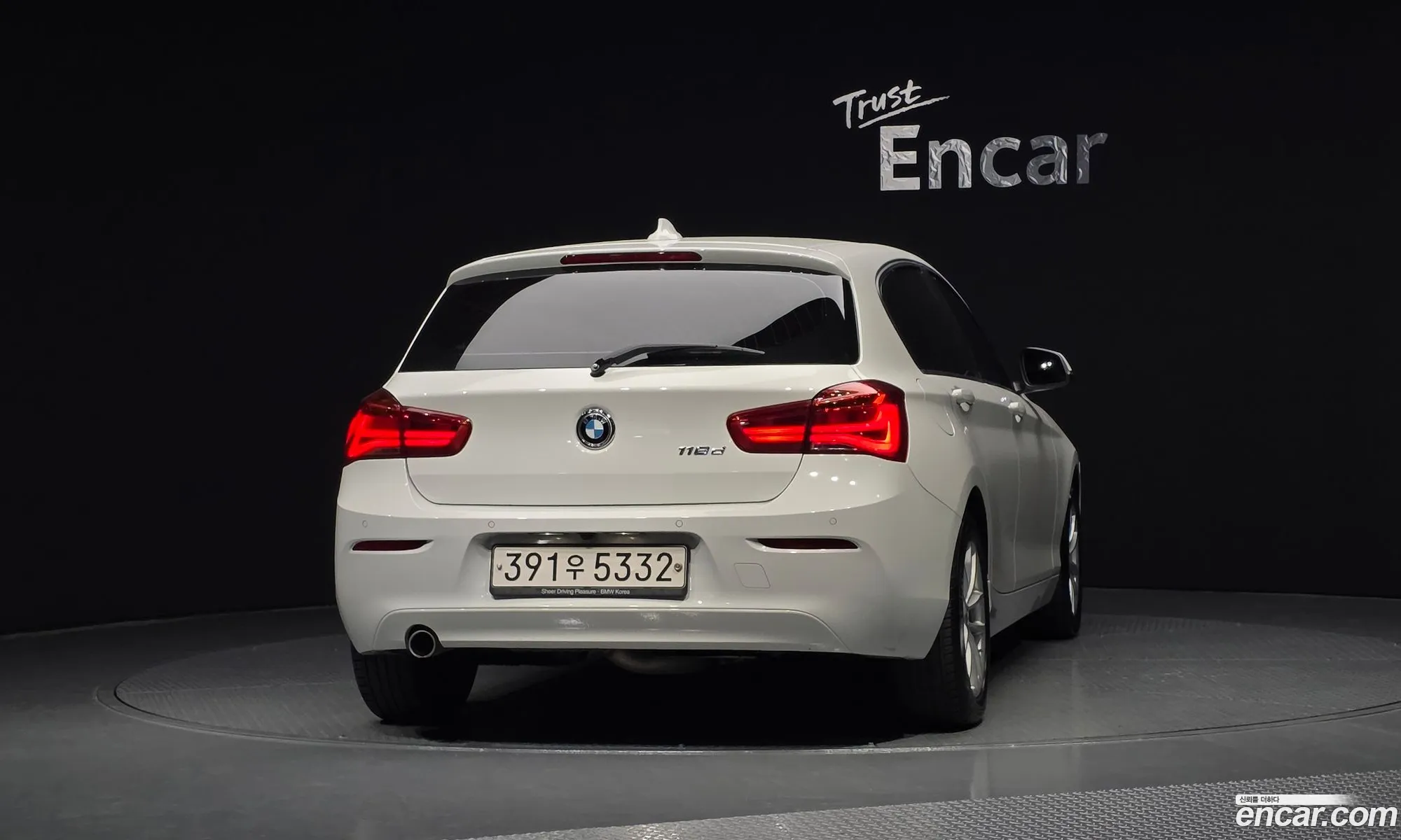 BMW 1 Series 2019 — 9
