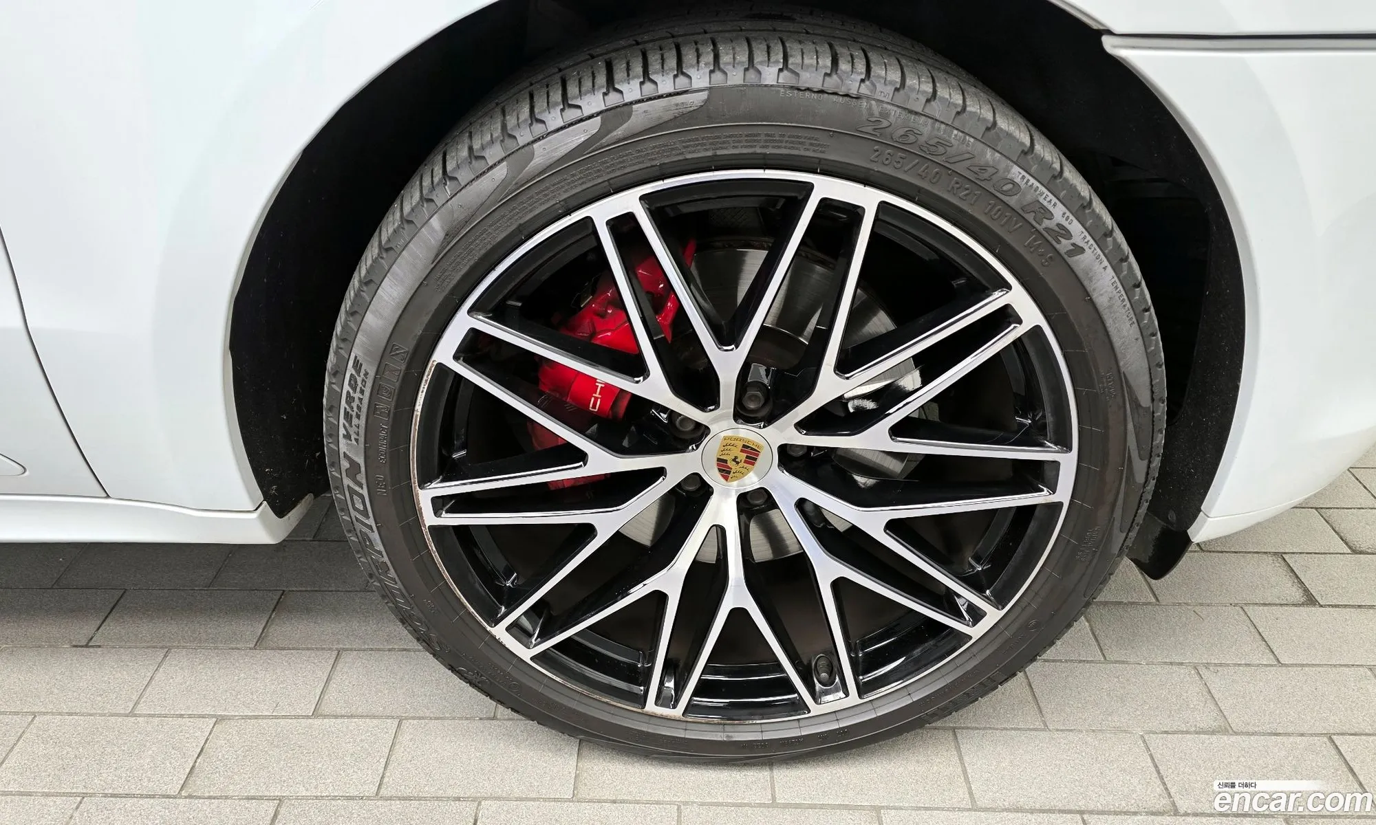 Porsche Macan 2022 WP1AG2954NLB36792 — 20