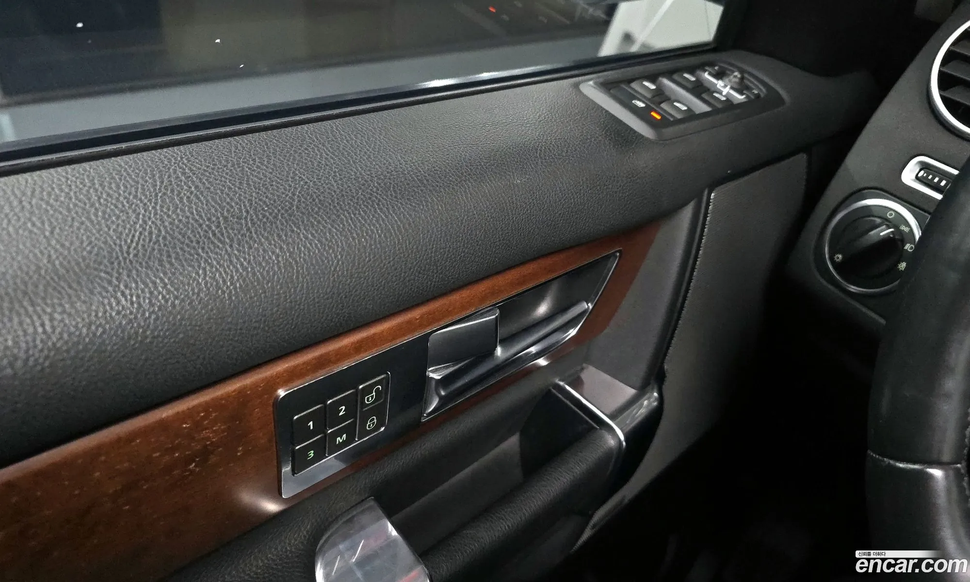 Land Rover Discovery 4 2016 — 7