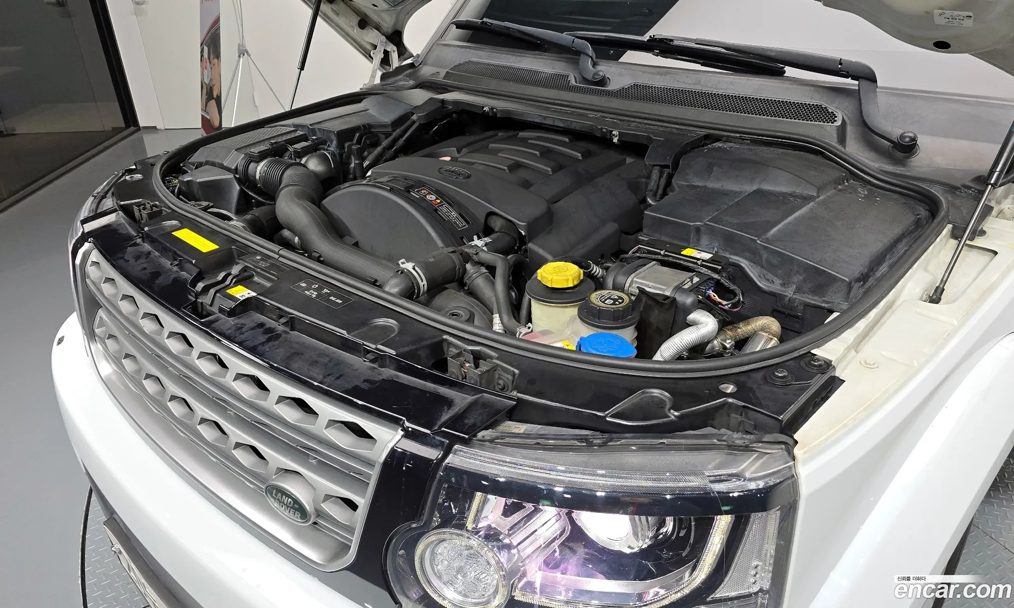 Land Rover Discovery 4 2016 — 15