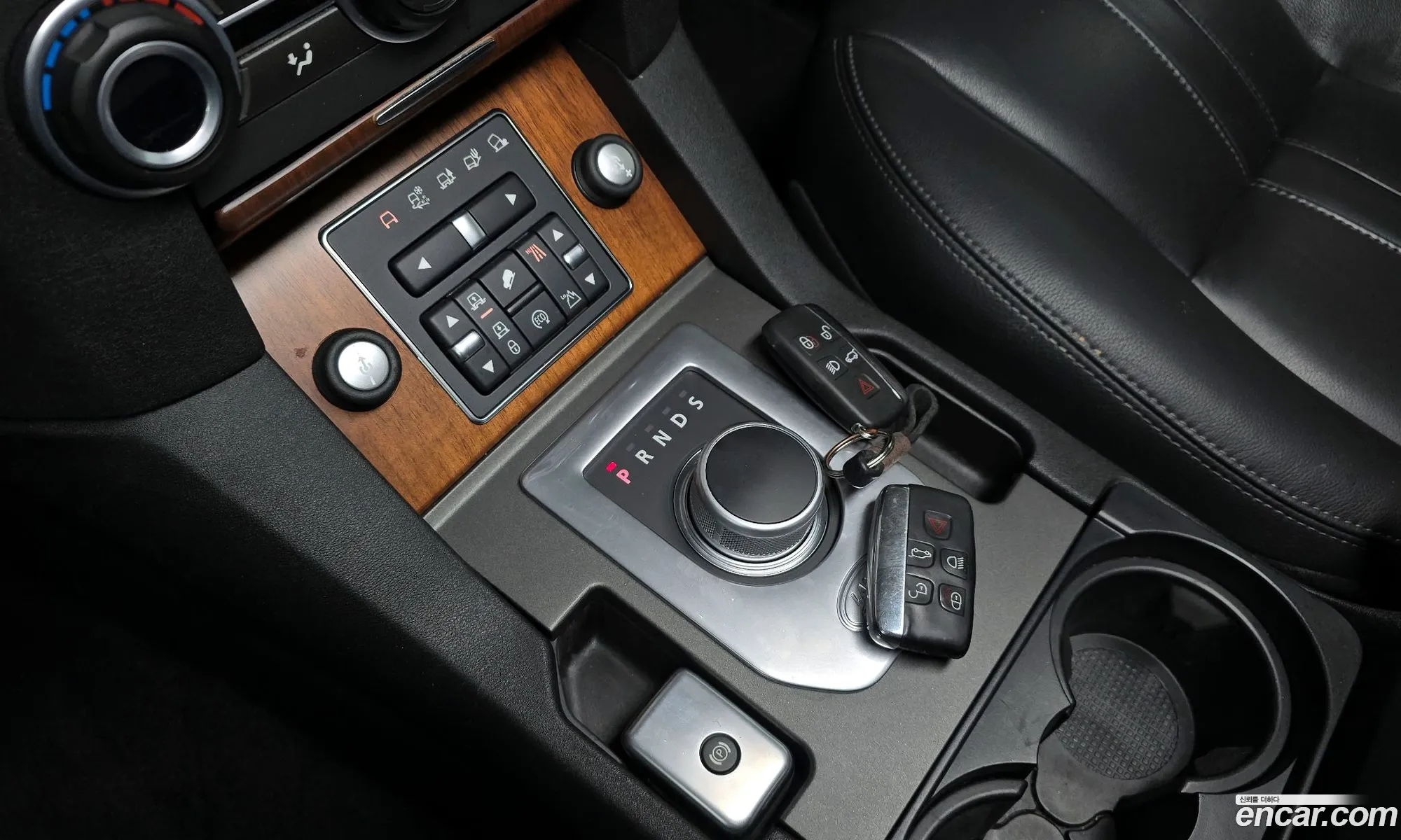 Land Rover Discovery 4 2016 — 5