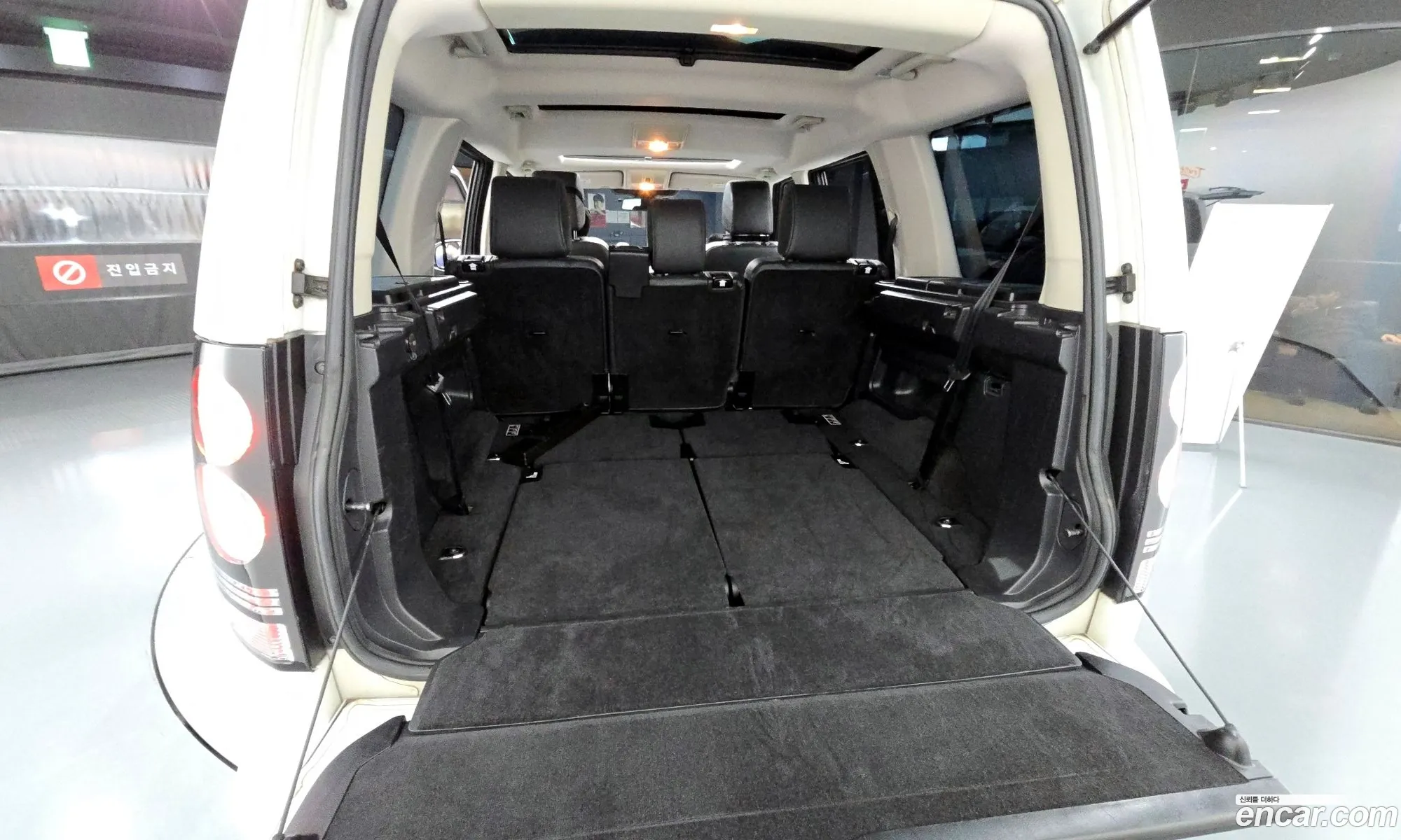 Land Rover Discovery 4 2016 — 14