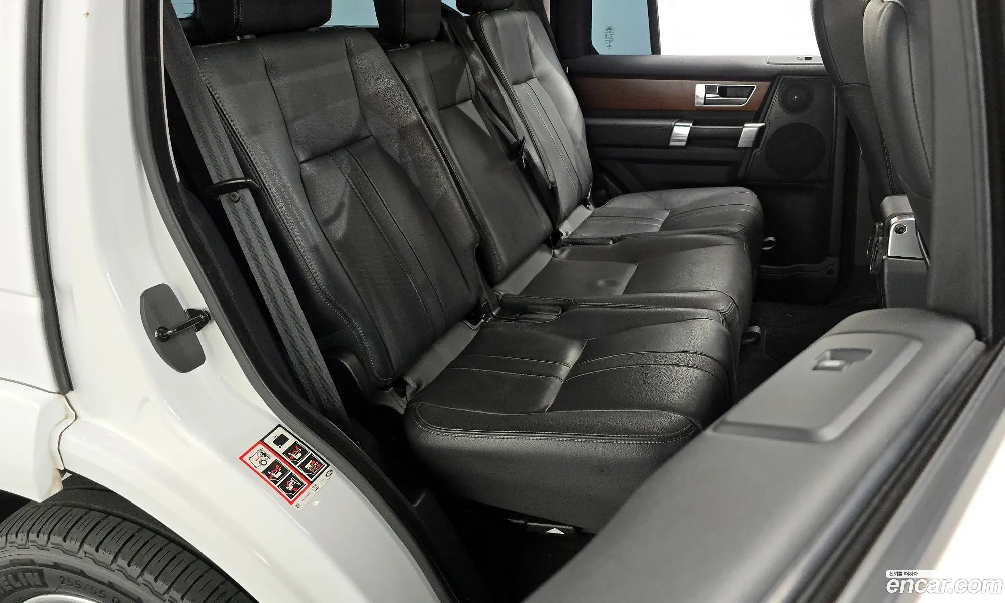 Land Rover Discovery 4 2016 — 3