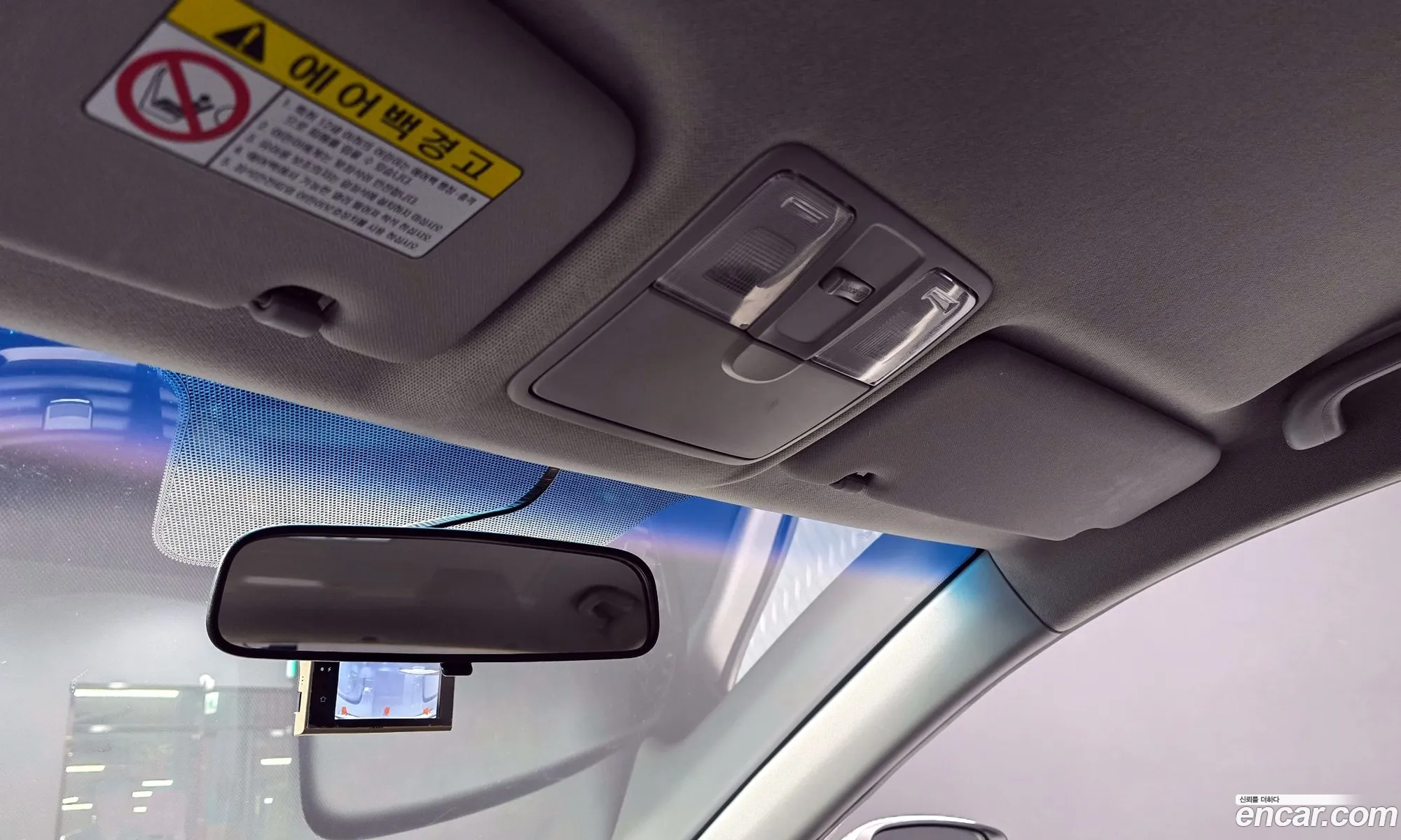 Hyundai Accent 2015 — 17