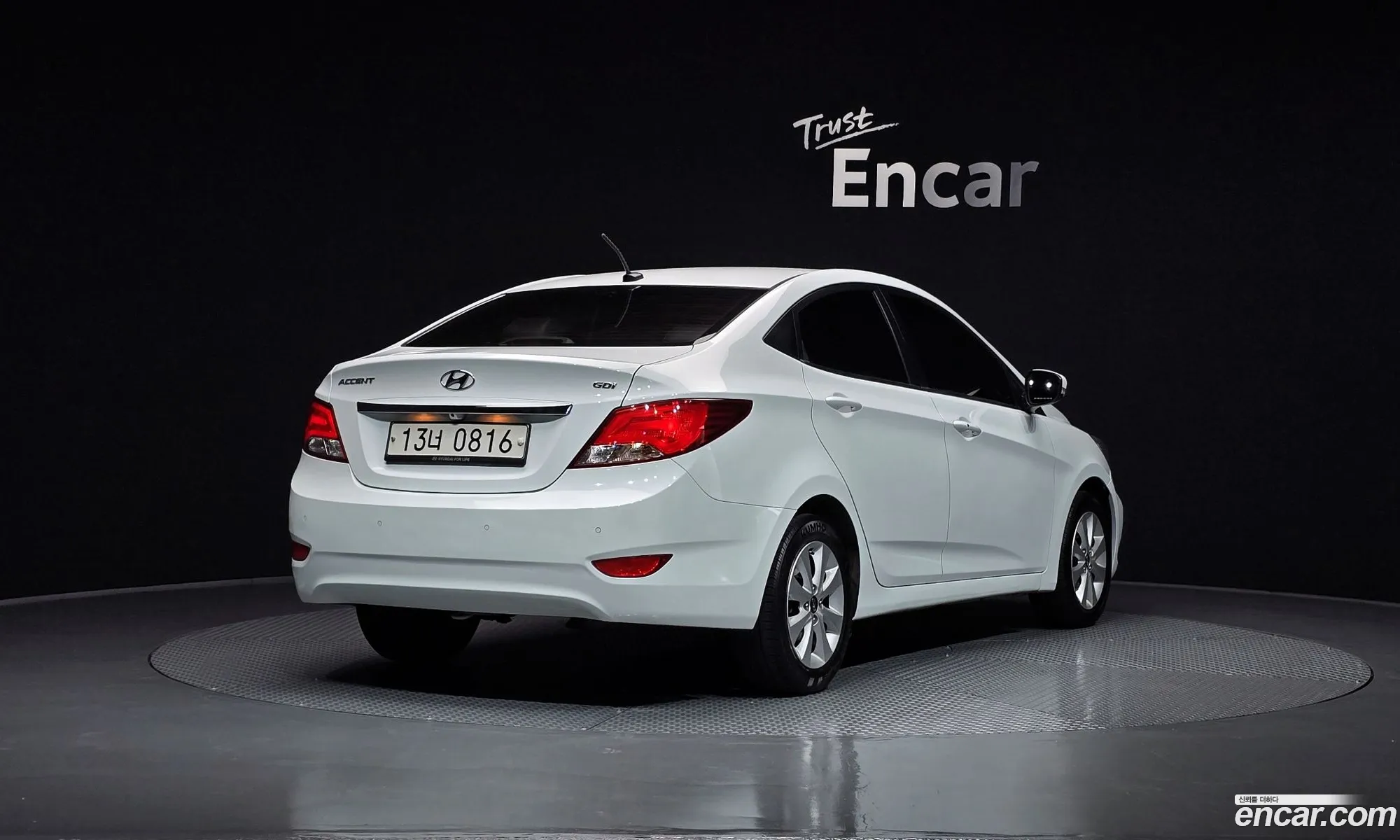 Hyundai Accent 2015 — 7