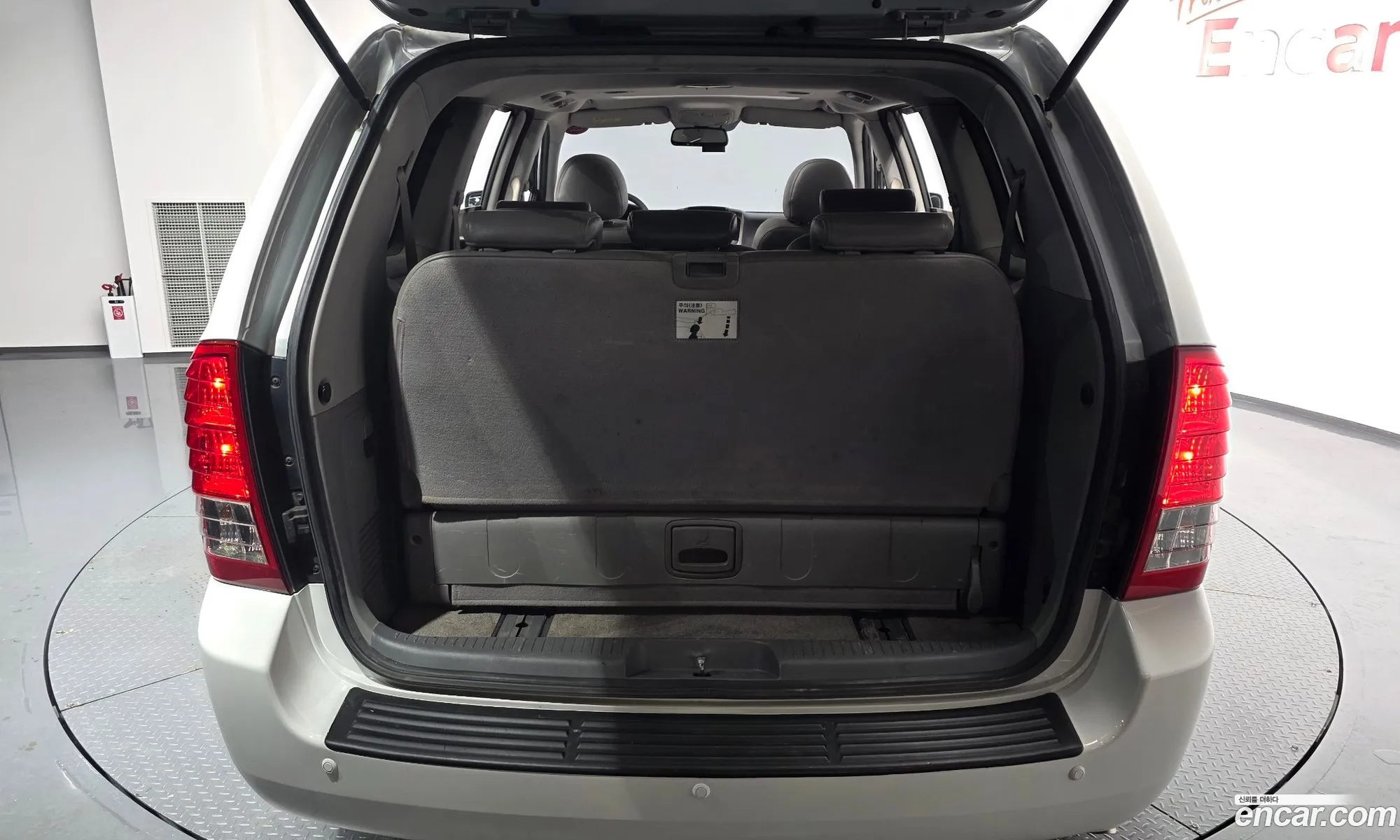 Kia Carnival R 2013 — 5
