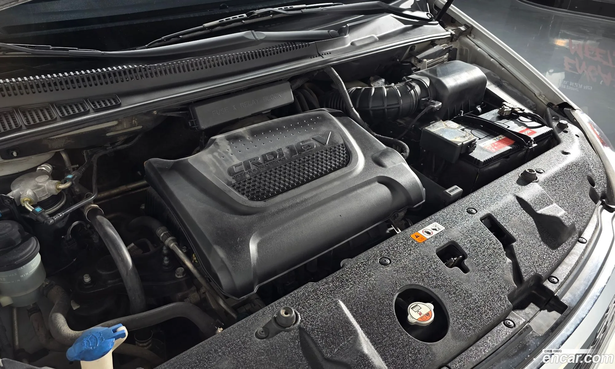 Kia Carnival R 2013 — 11