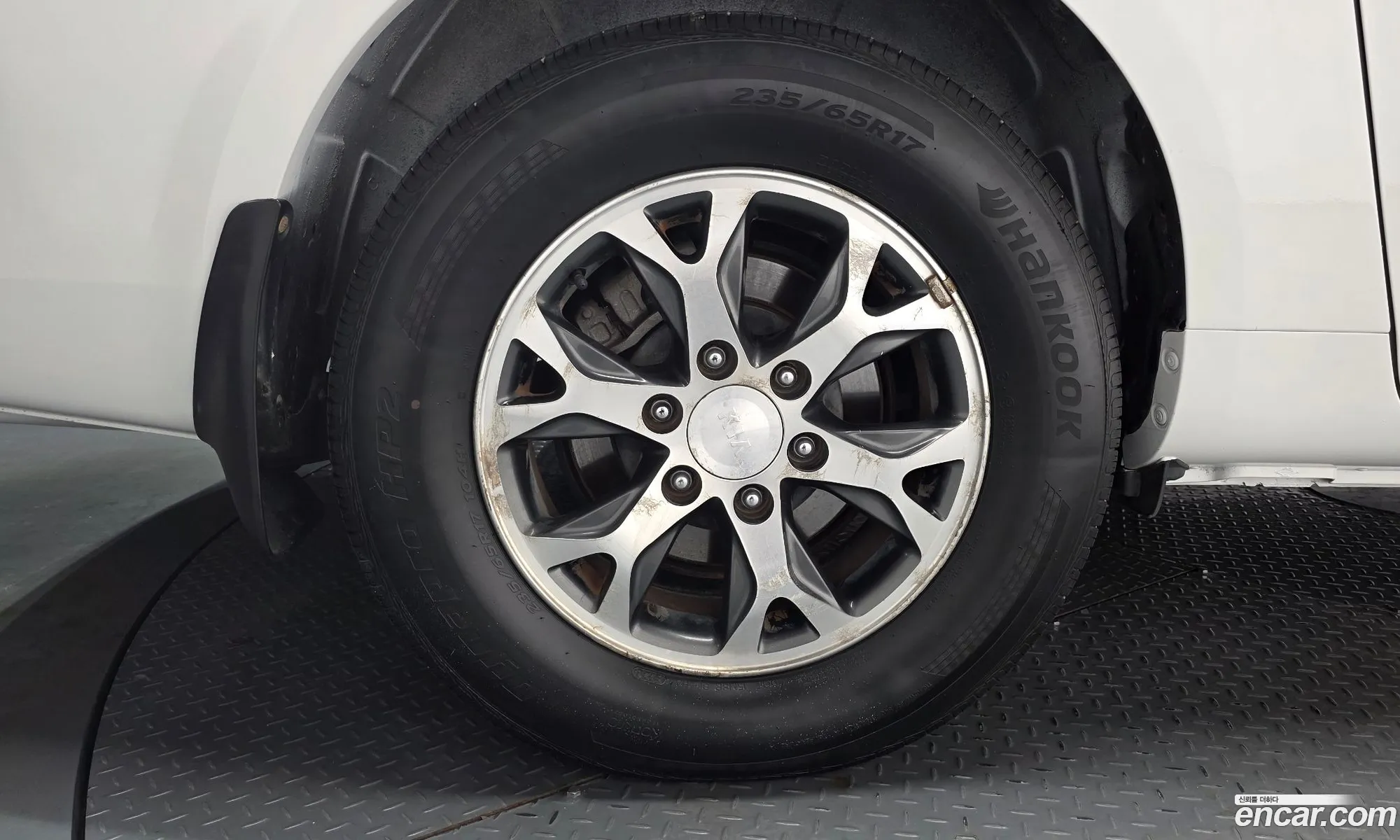Kia Carnival R 2013 — 13