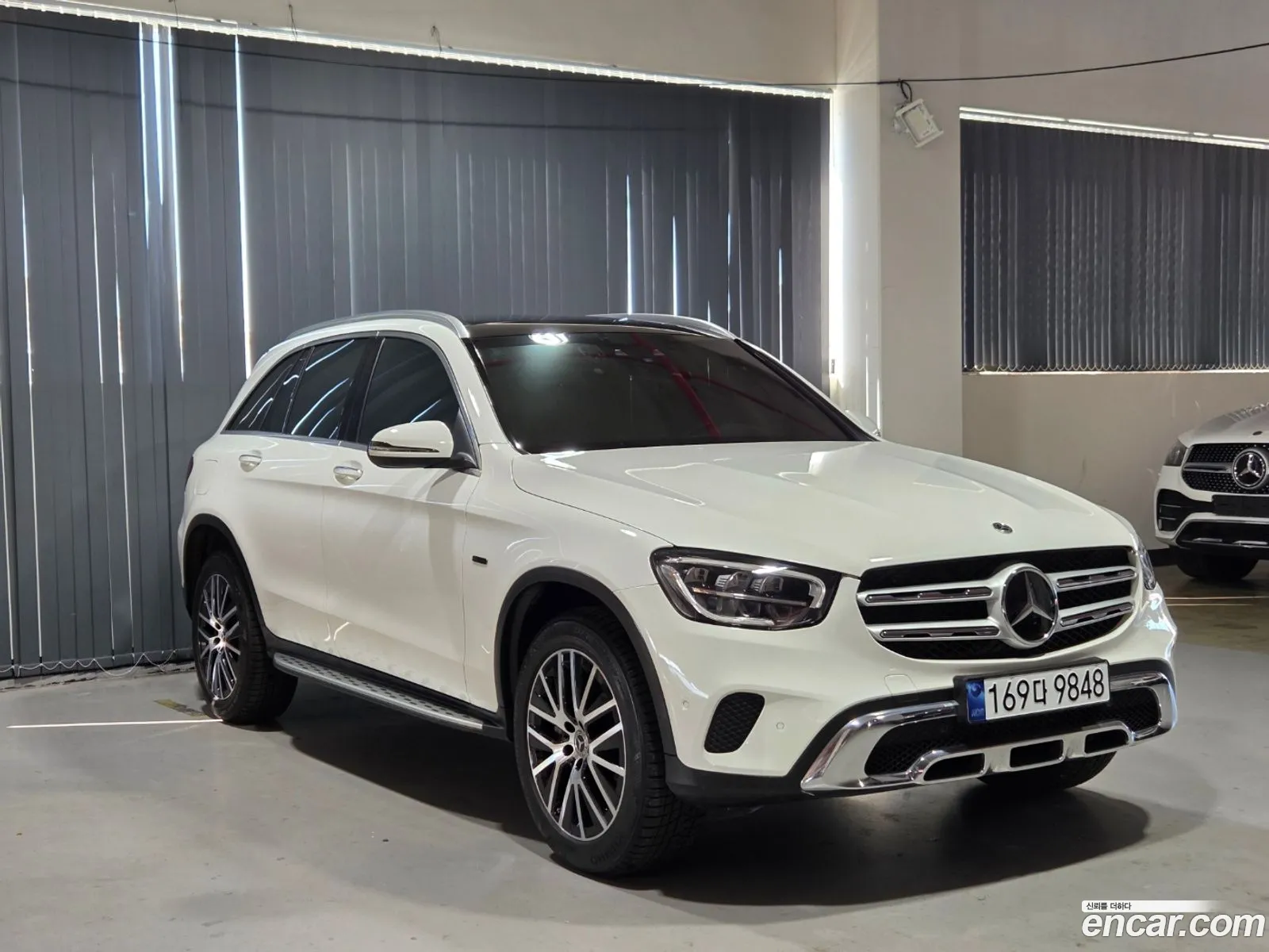 Mercedes-Benz GLC-Class X253 2021 — 11
