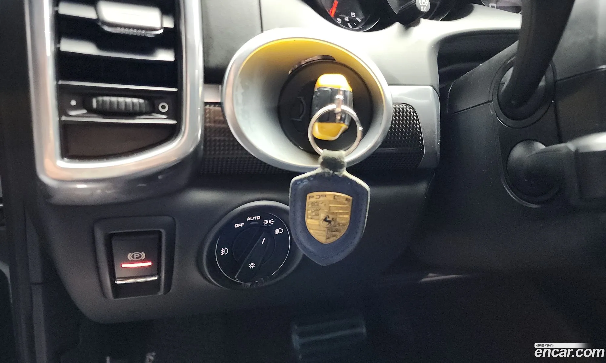 Porsche Cayenne 2013 WP1AD2922DLA78338 — 3