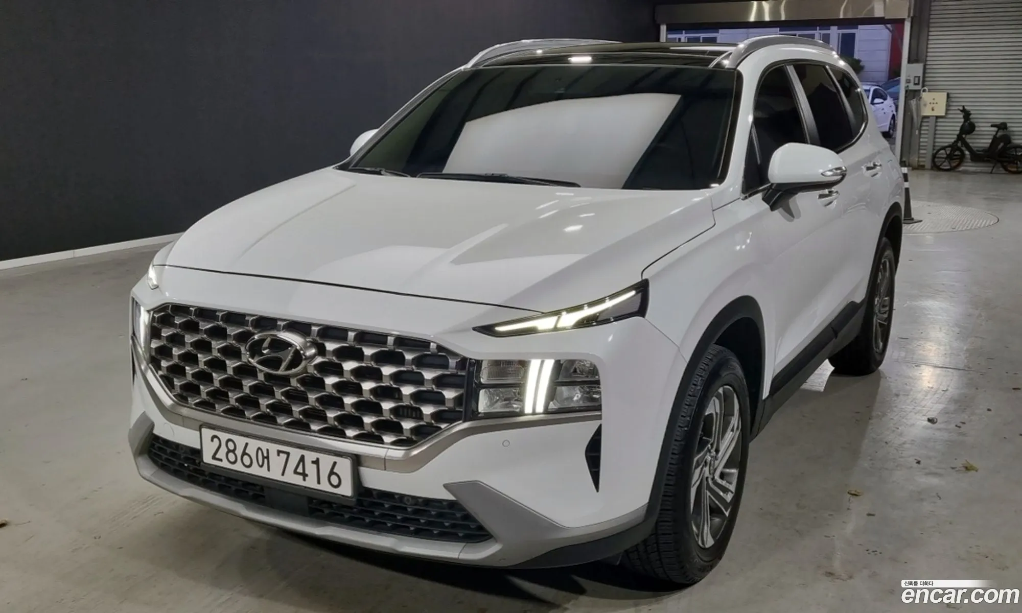 Hyundai Santa Fe 2022 — 17
