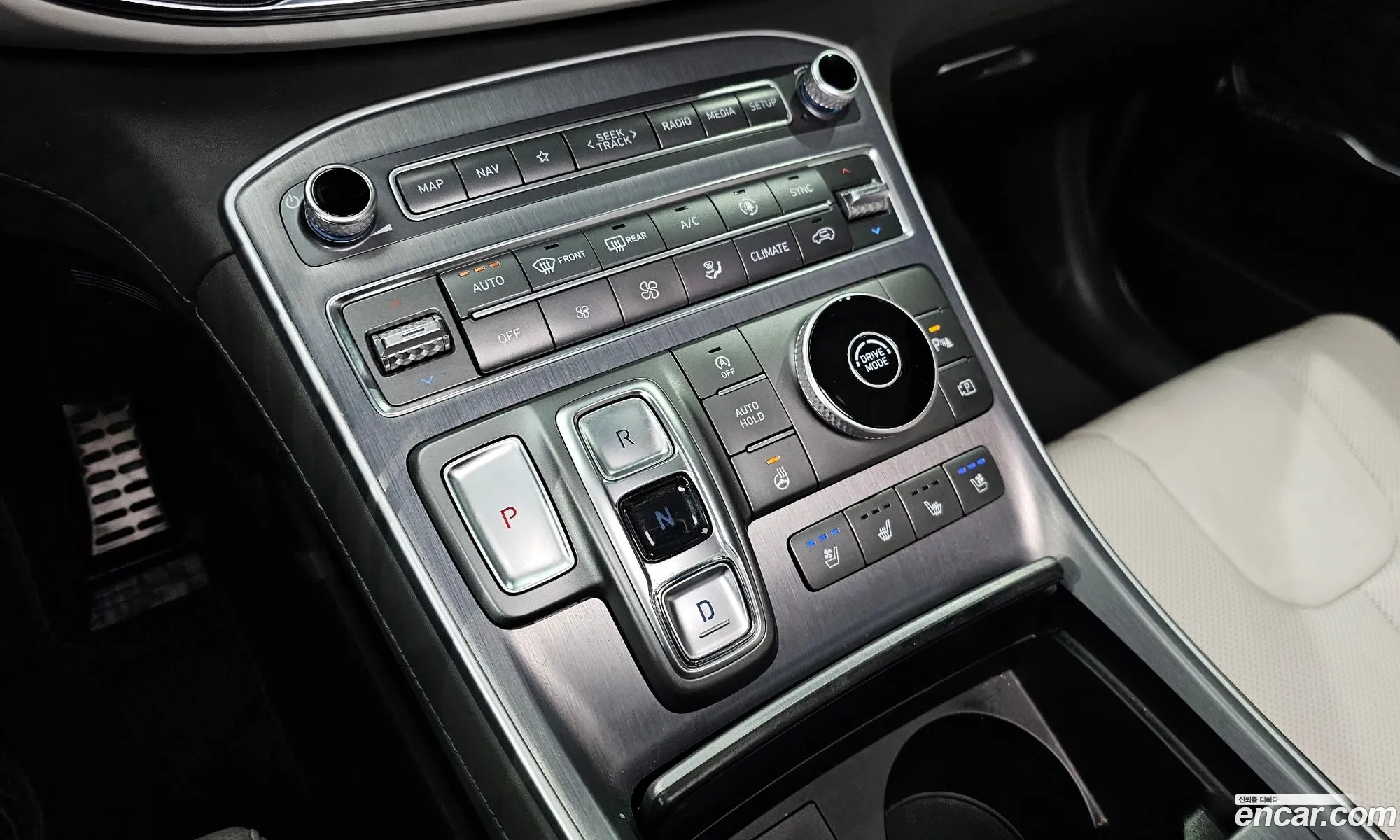 Hyundai Santa Fe 2021 — 10
