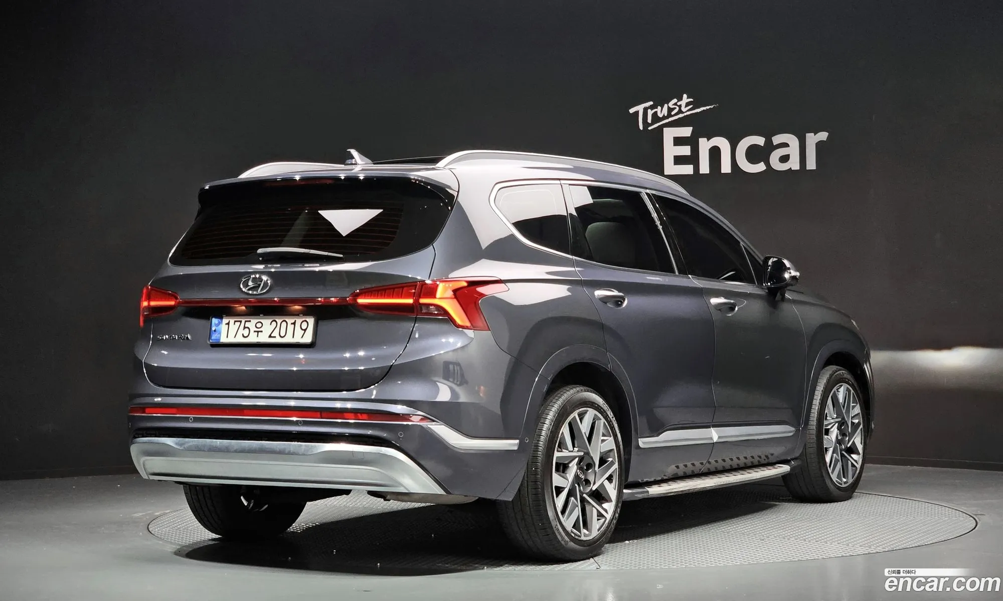 Hyundai Santa Fe 2021 — 5