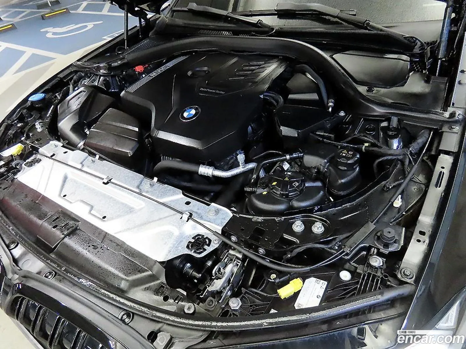 BMW 3 Series 2022 — 11