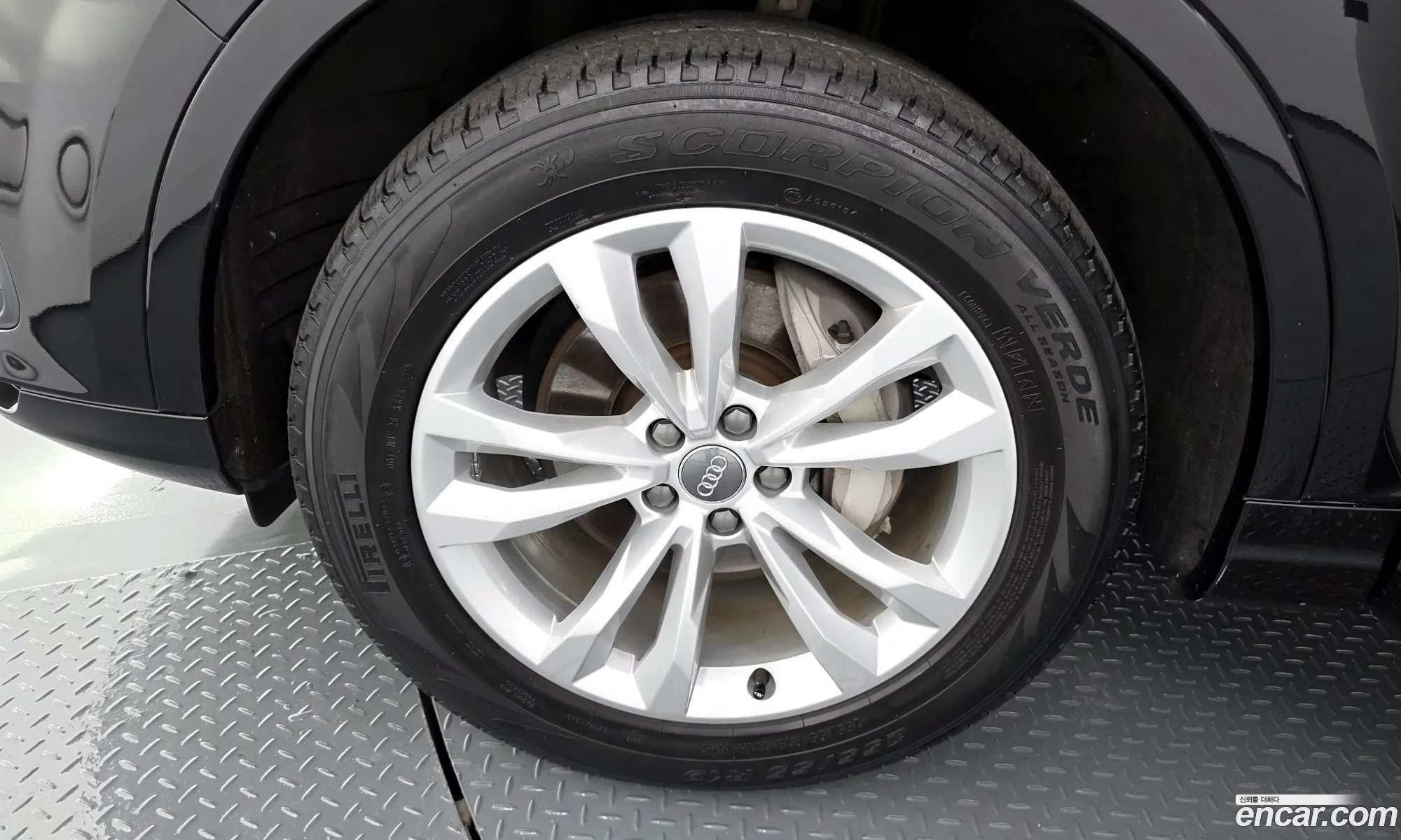 Audi Q7 2019 WAUZZZ4M6KD045483 — 11