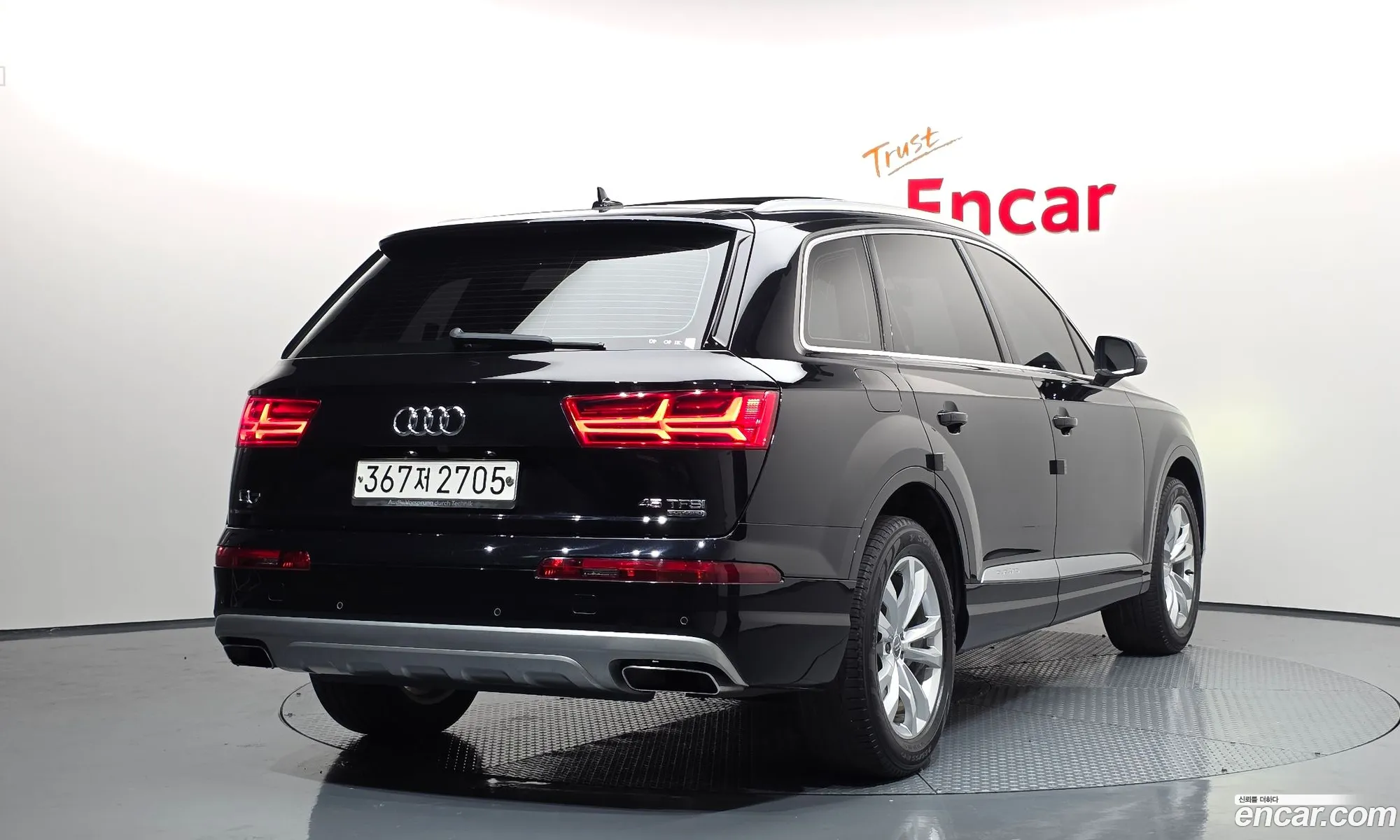 Audi Q7 2019 WAUZZZ4M6KD045483 — 18