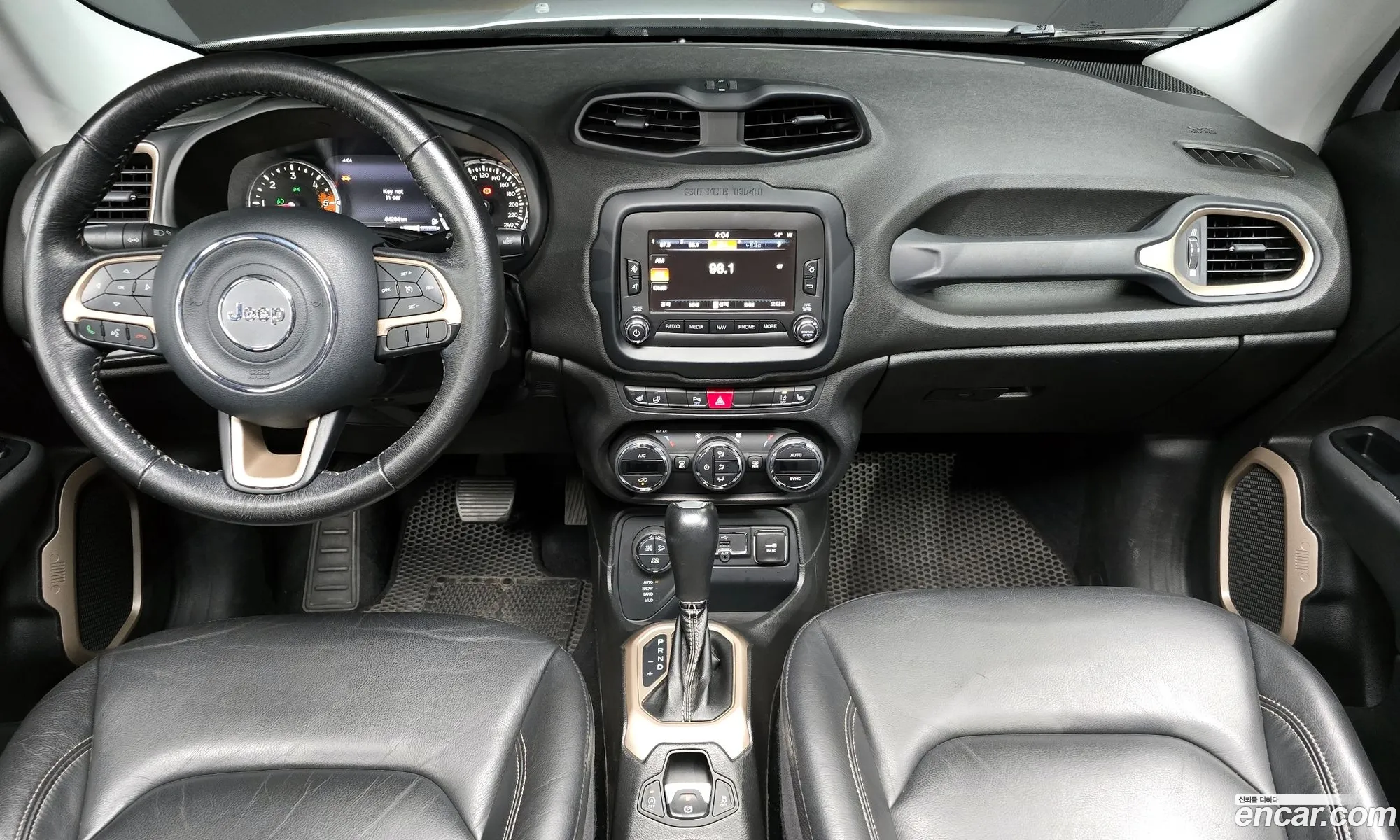 Jeep Renegade 2015 — 11