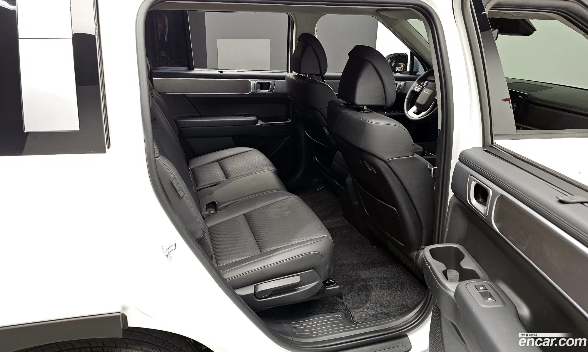 Hyundai Santa Fe 2023 — 2