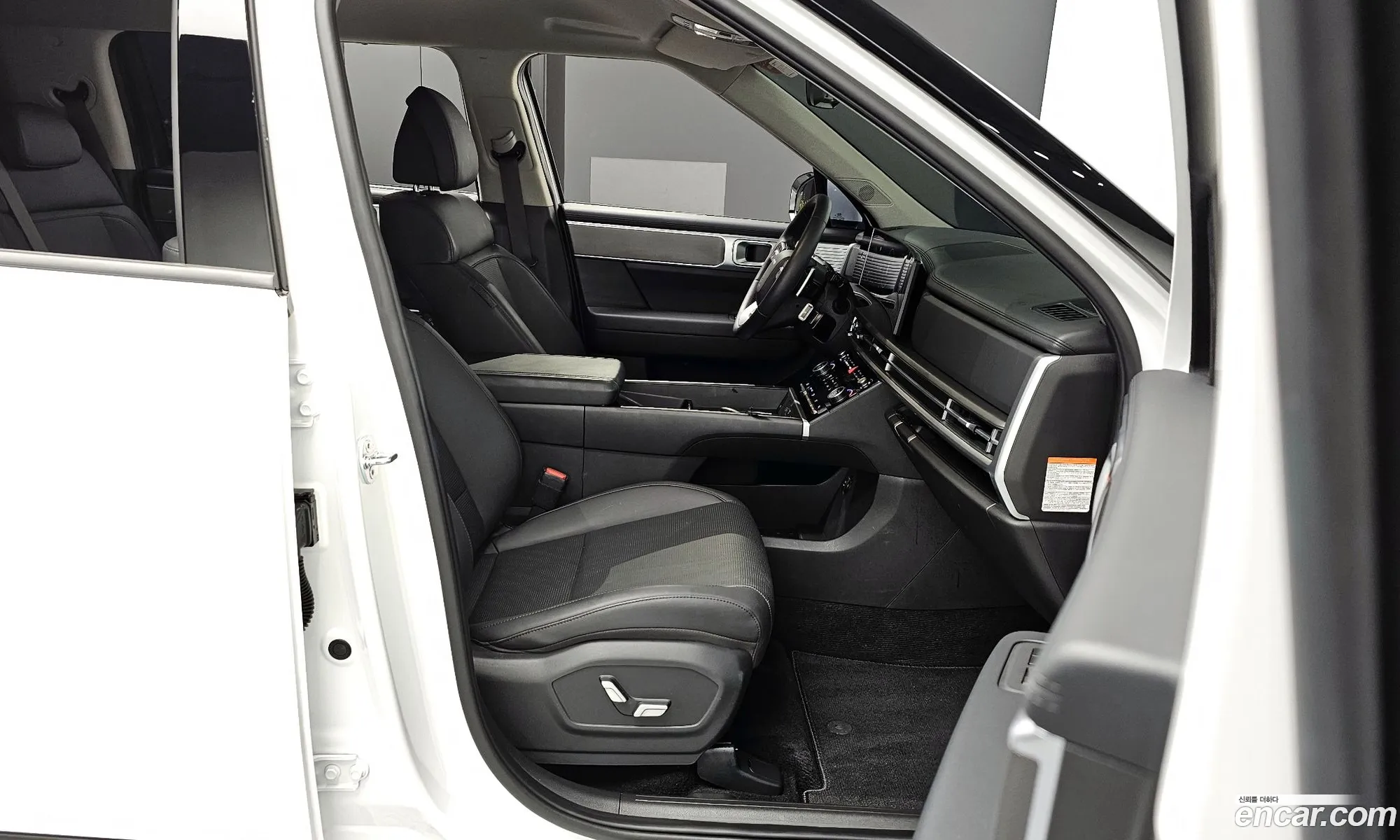 Hyundai Santa Fe 2023 — 4