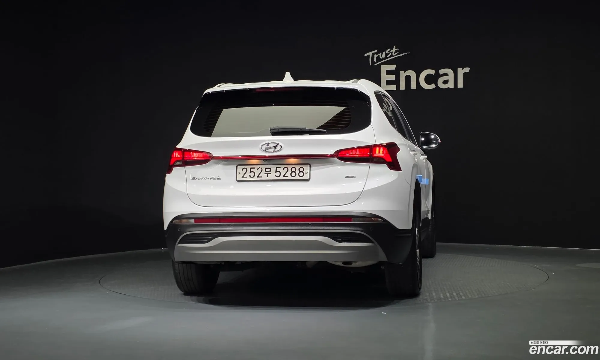 Hyundai Santa Fe 2022 — 2
