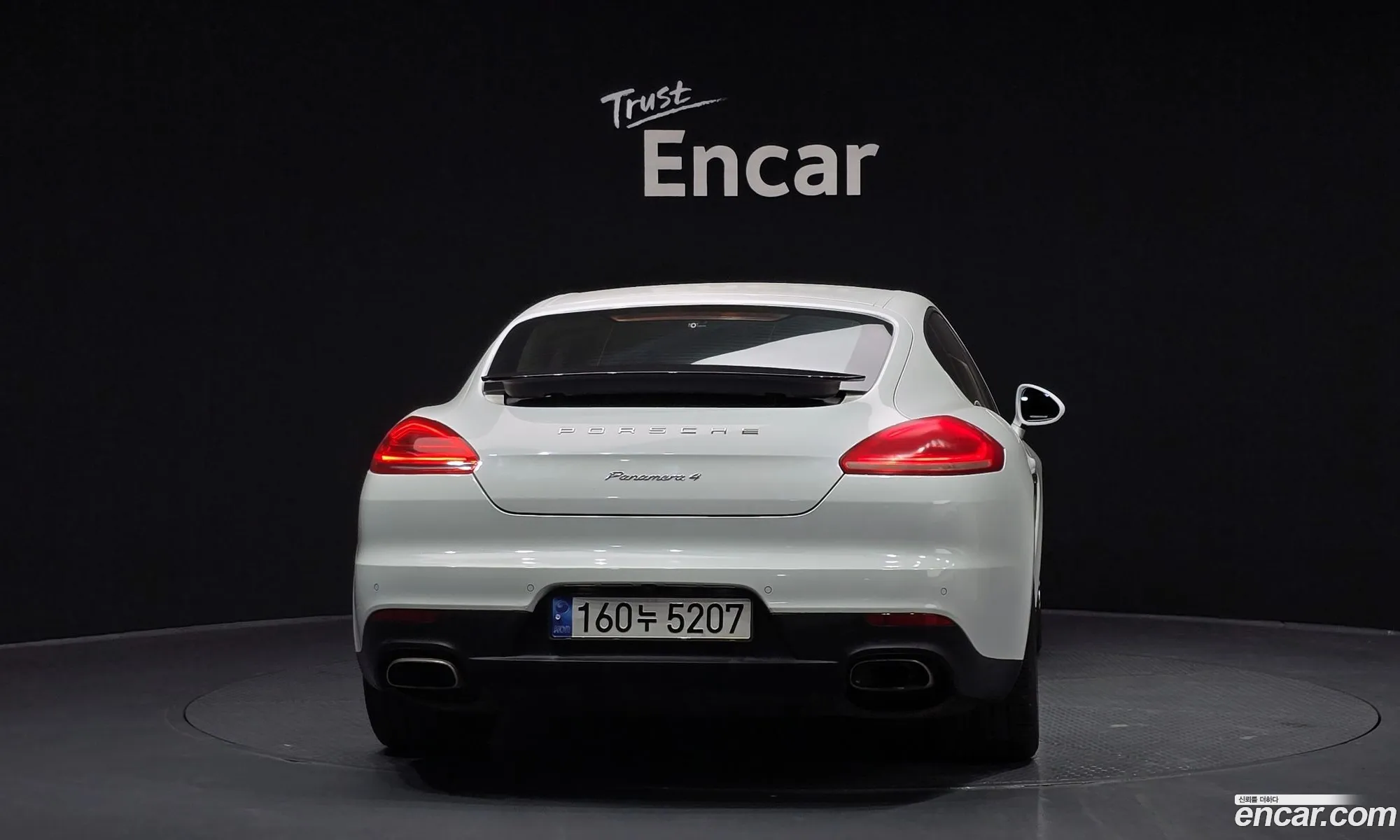 Porsche Panamera 2015 — 17