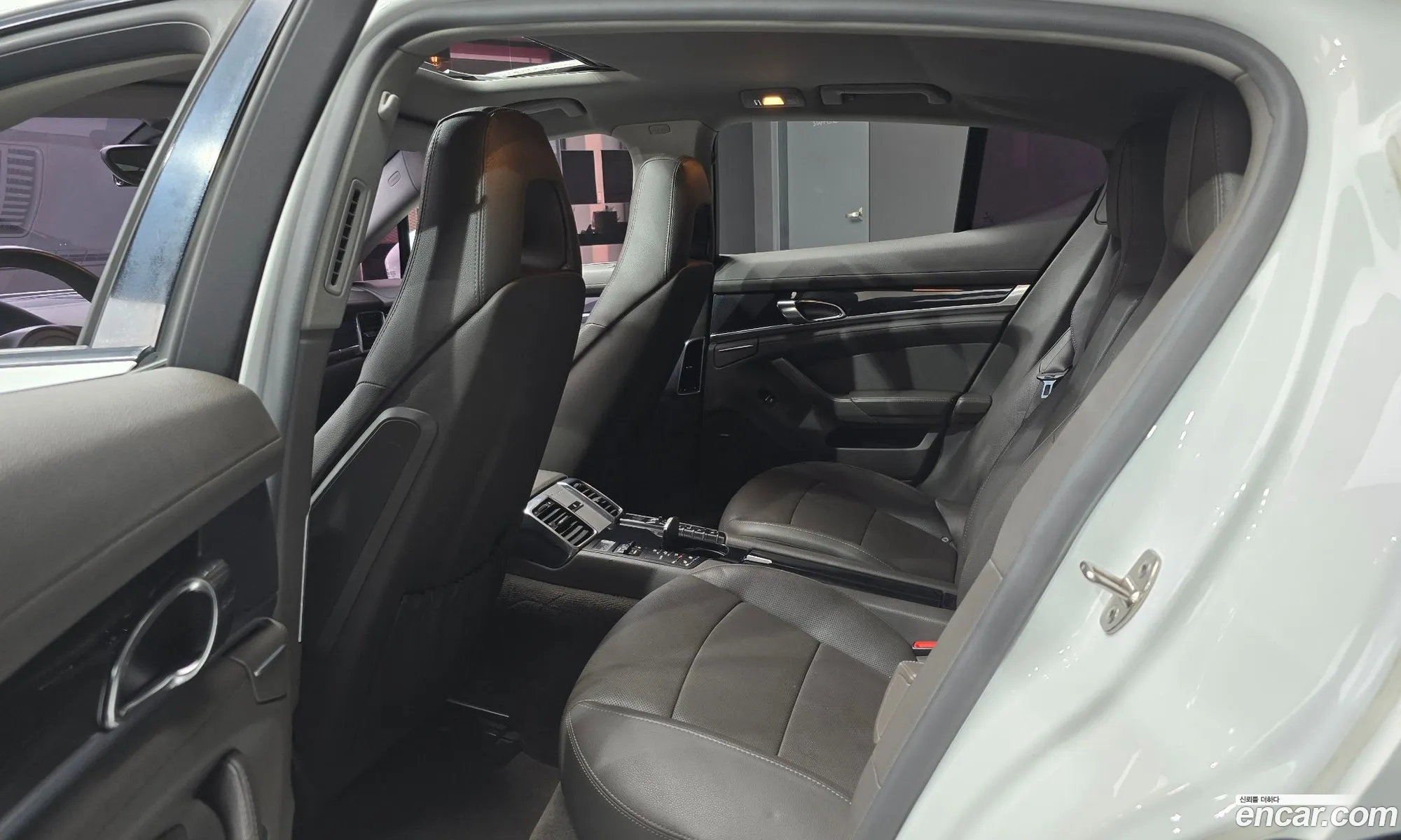Porsche Panamera 2015 — 10