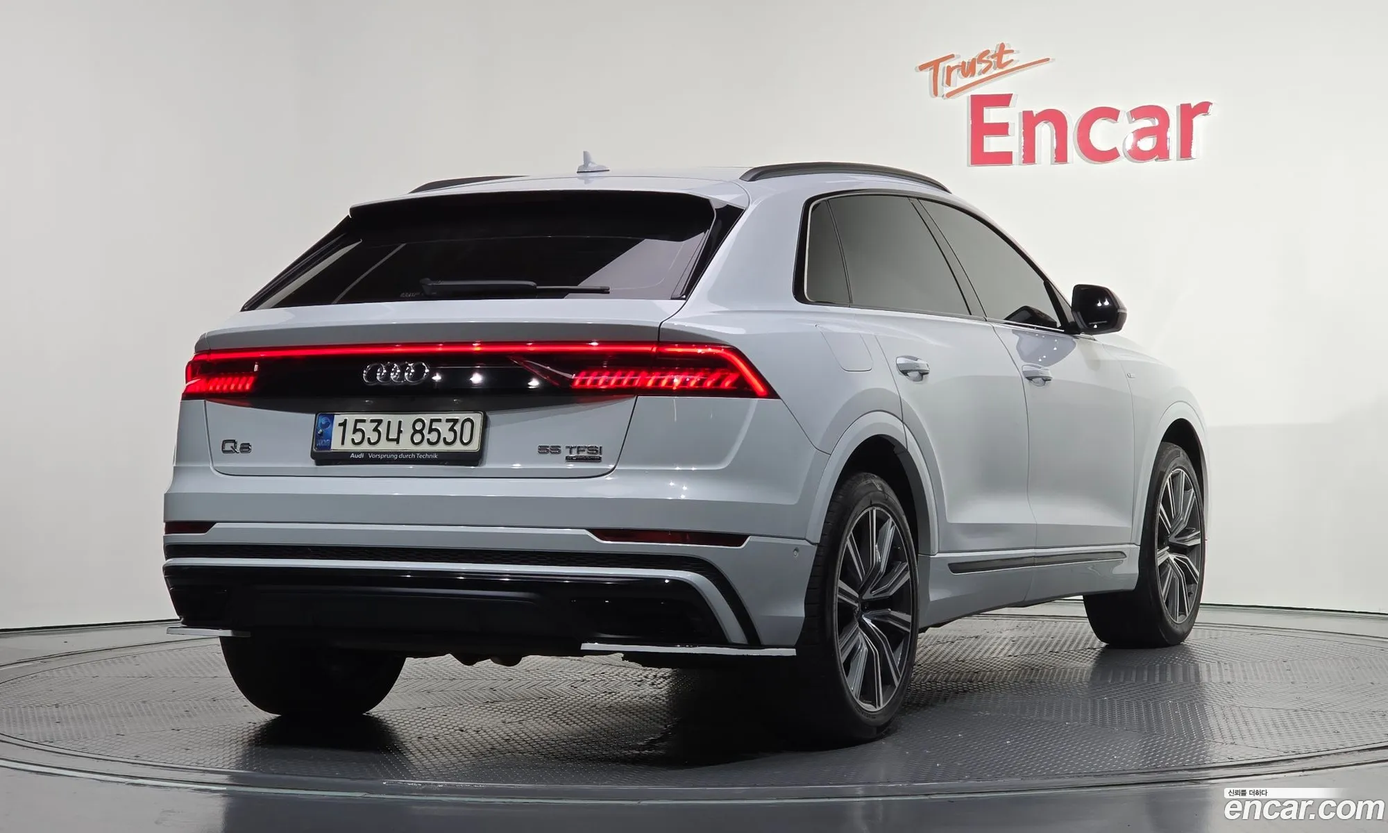 Audi Q8 2021 — 6