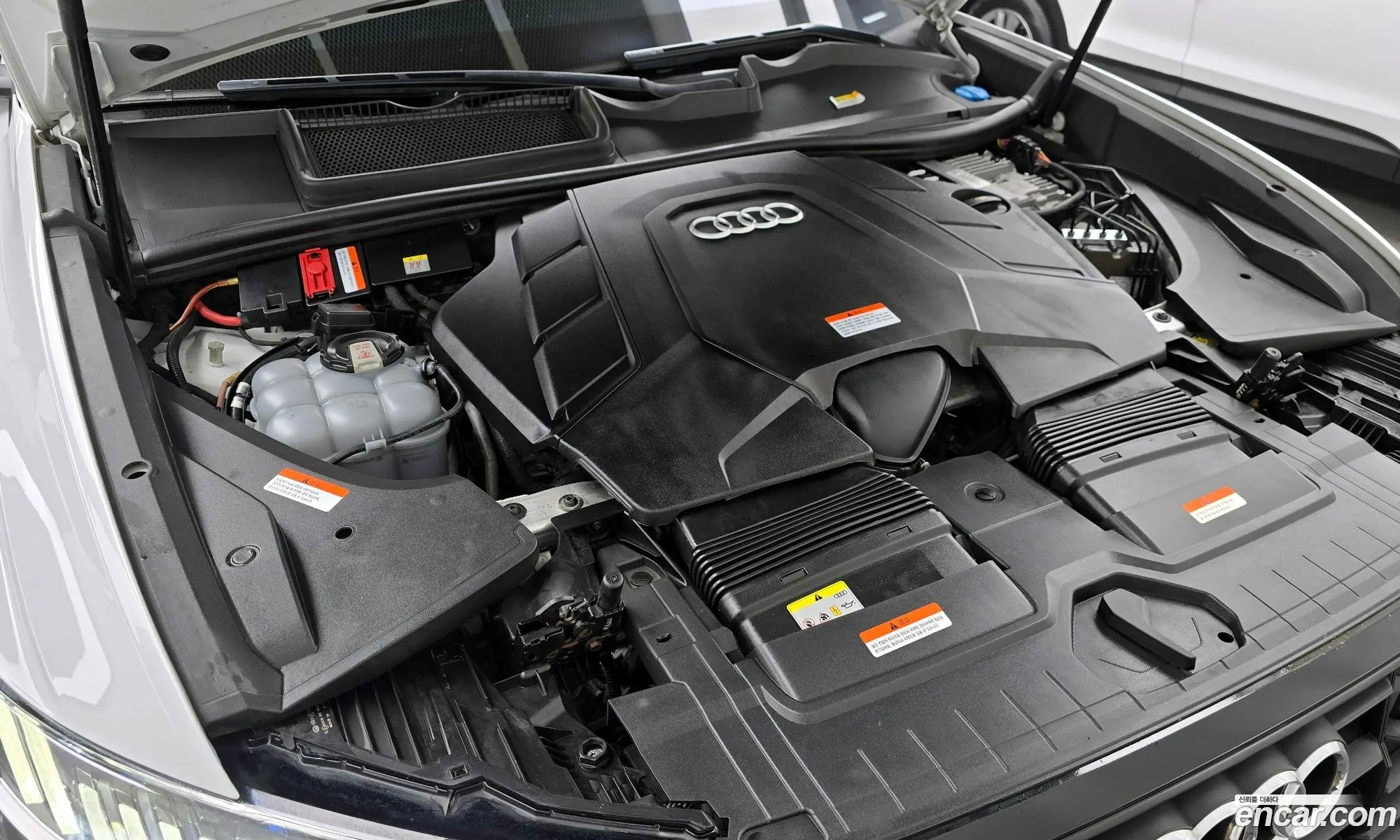 Audi Q8 2021 — 11