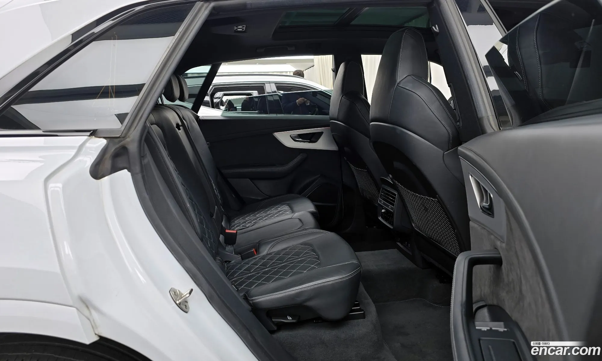 Audi Q8 2021 — 14