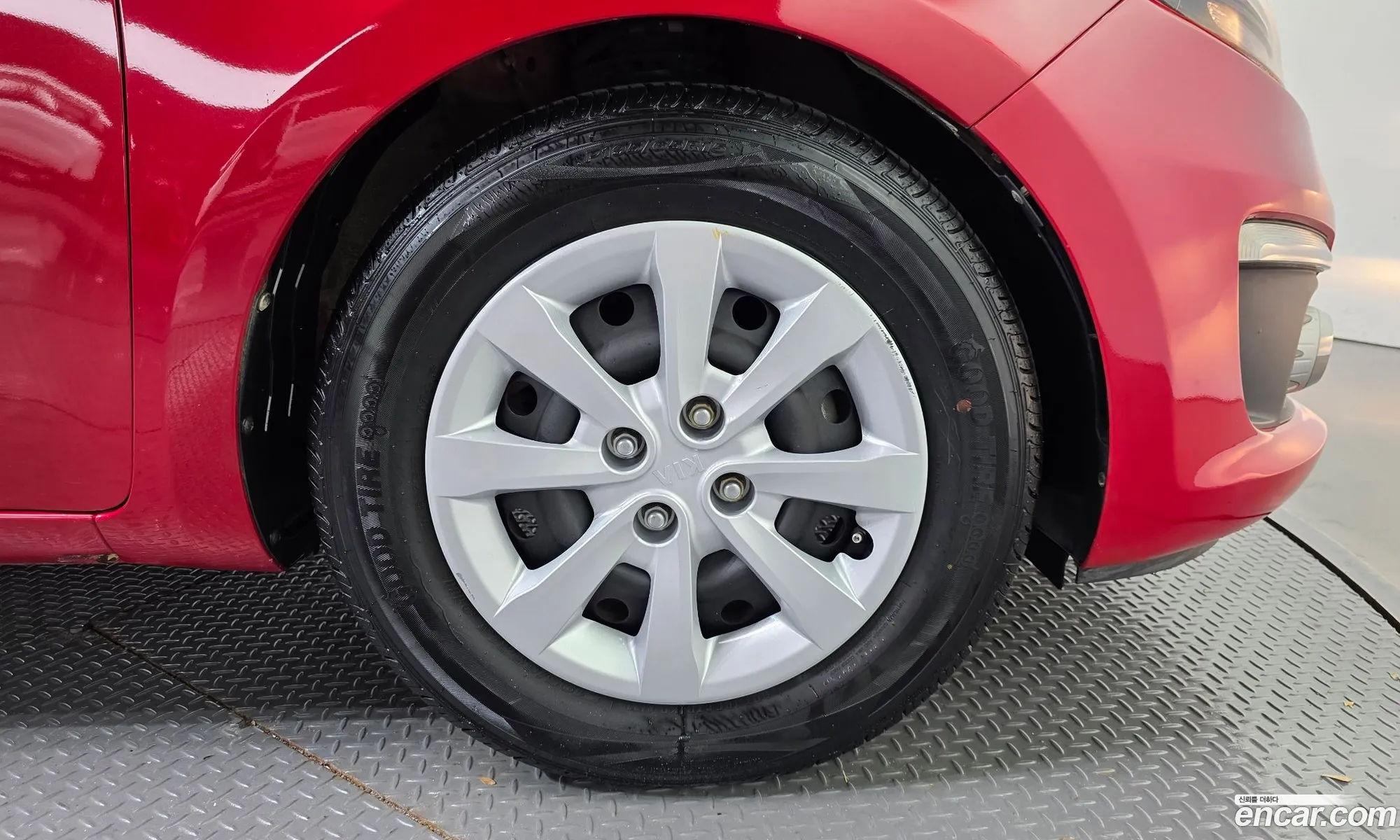 Kia Pride 2015 — 16